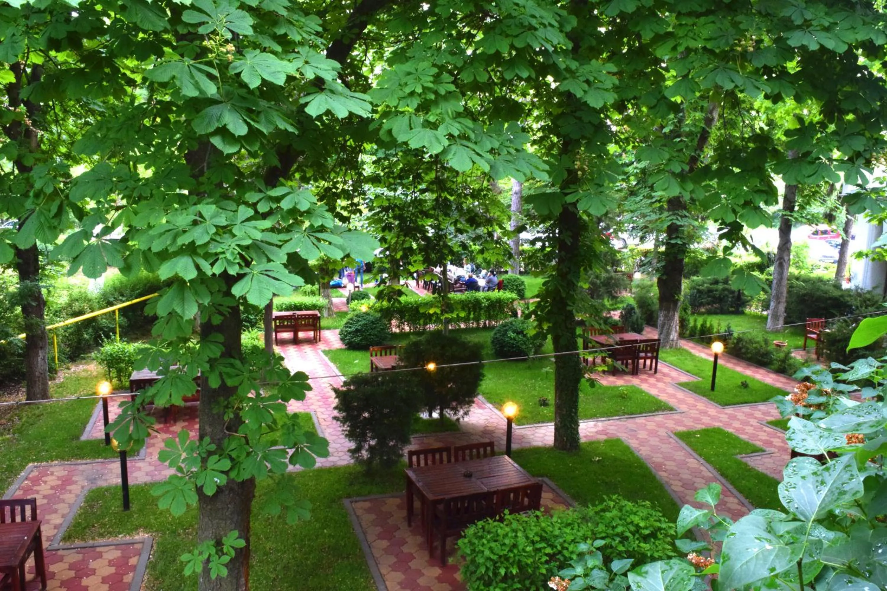 Garden view in Hotel Sanda