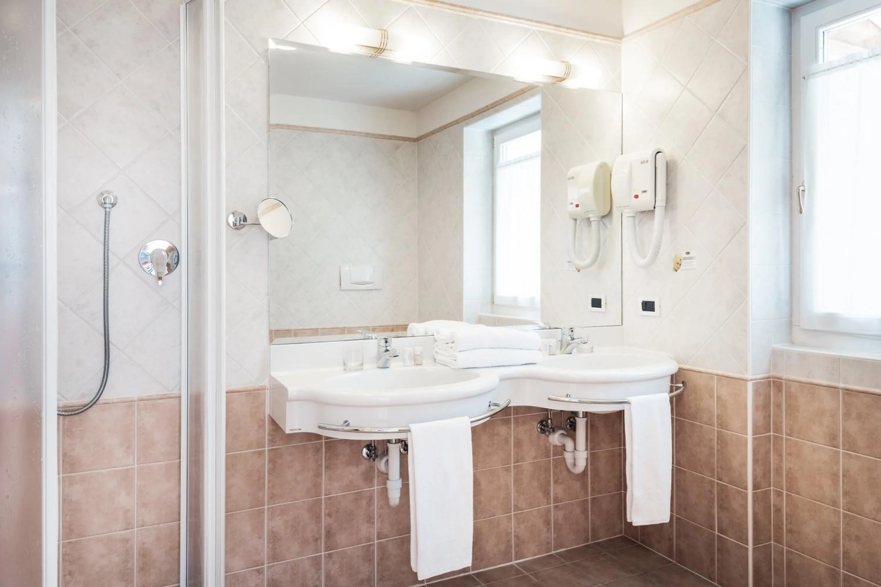 Suite in Hotel Chalet Corso