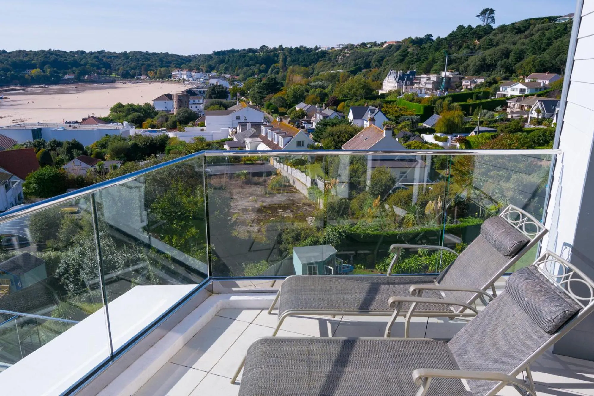 Balcony/Terrace in Biarritz Hotel