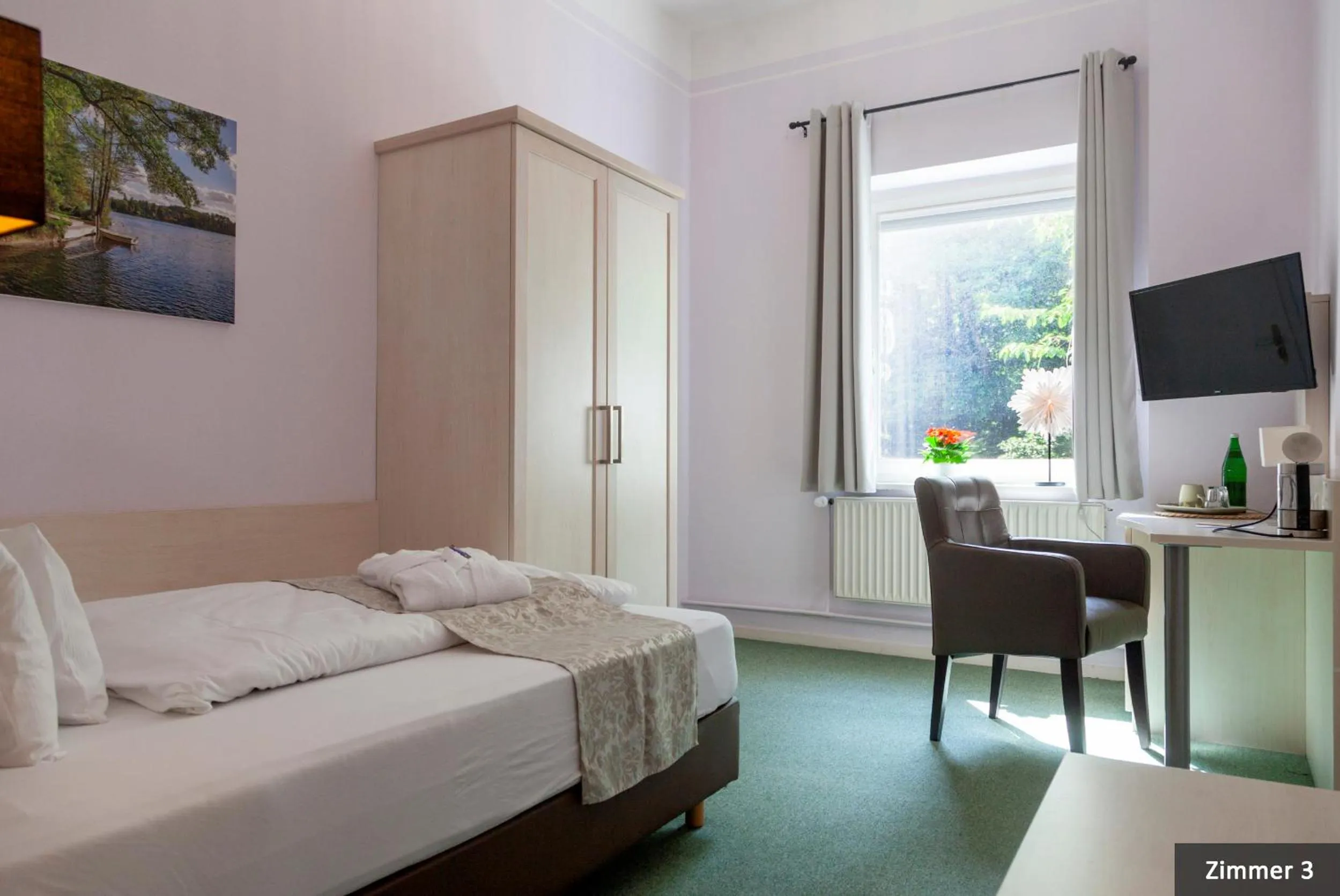 Bed in Hotel See-Villa