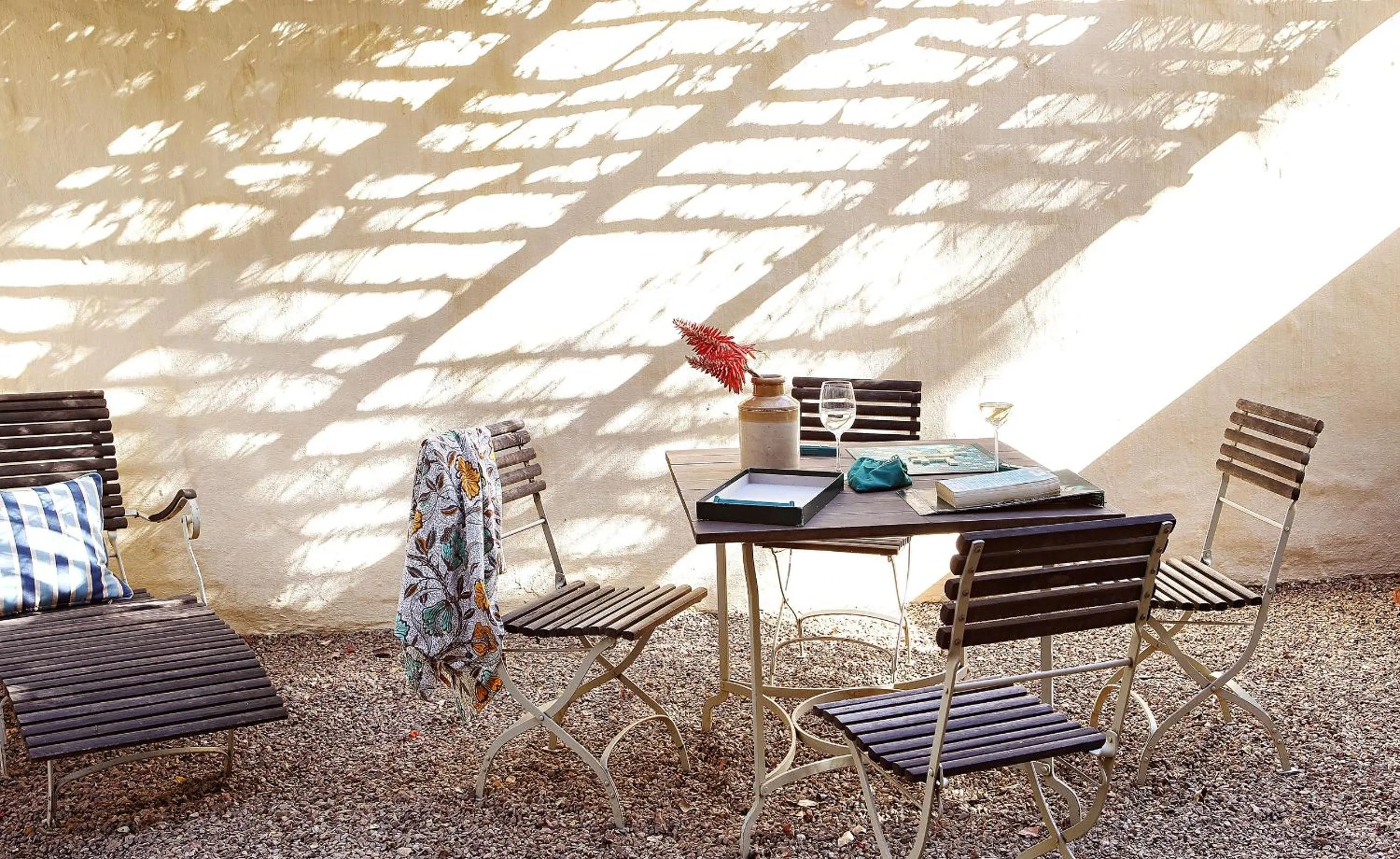 Patio in Elephant House