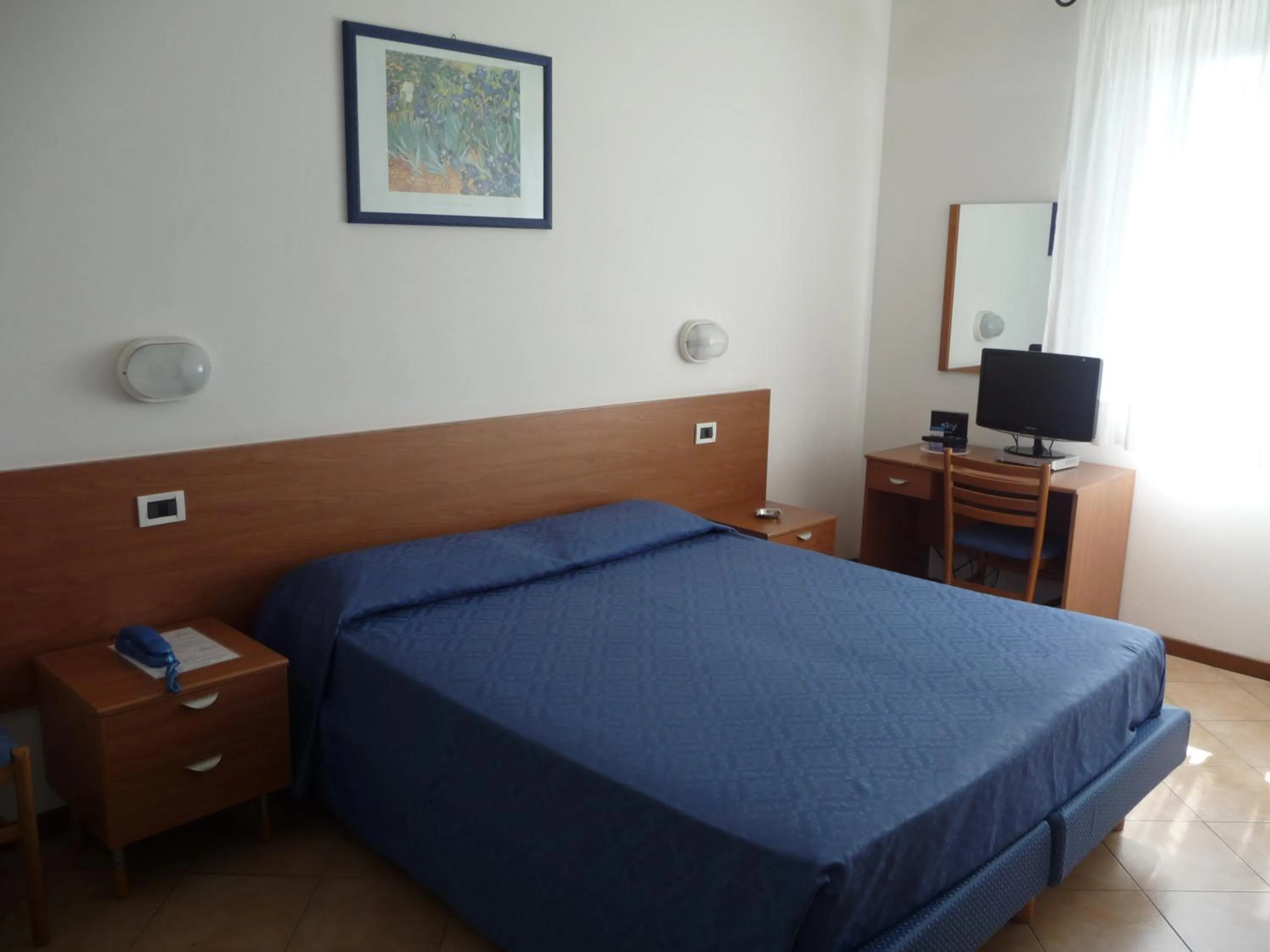 Bedroom, Bed in Hotel La Toscana