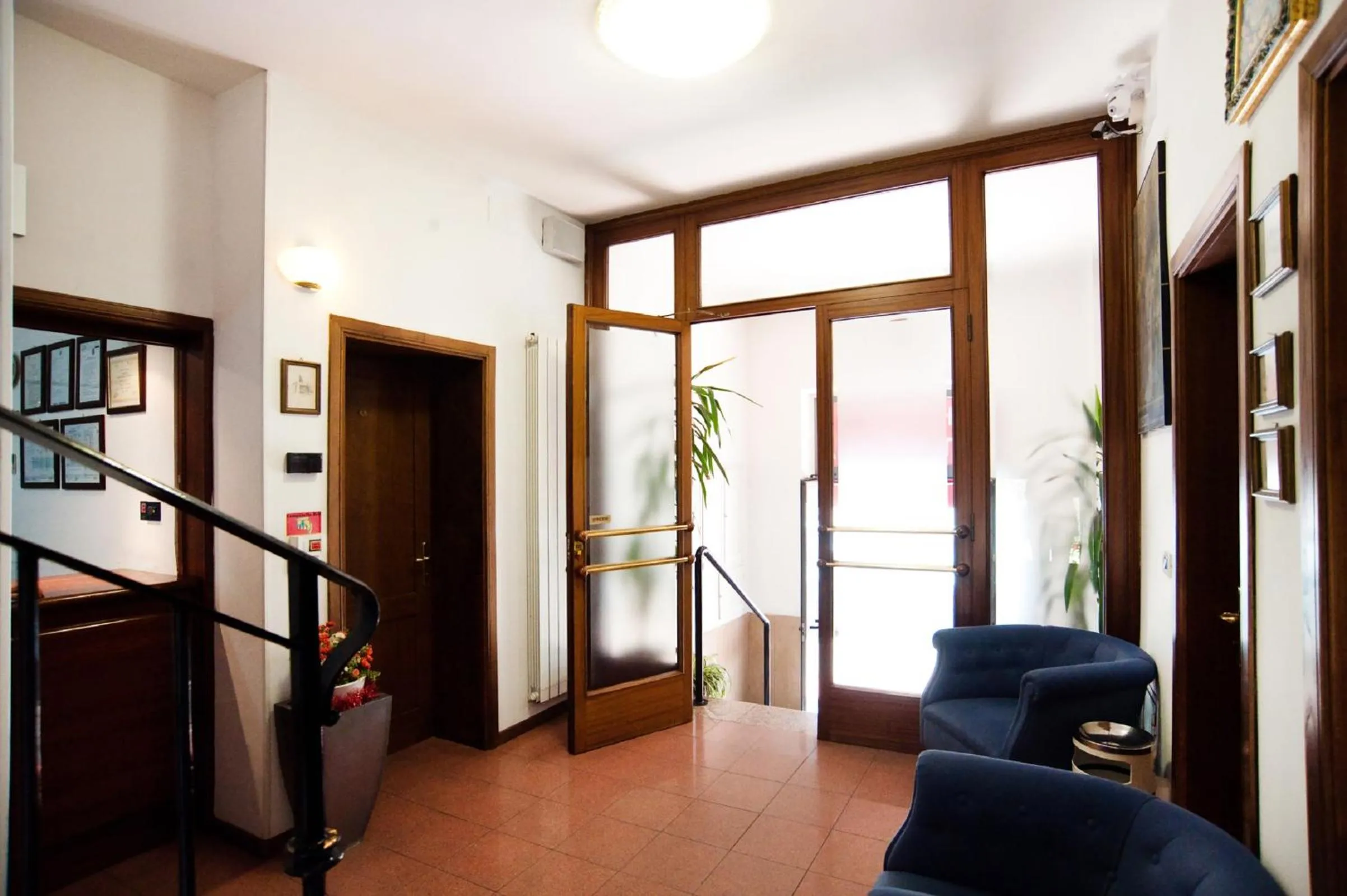 Lobby or reception in Hotel La Toscana