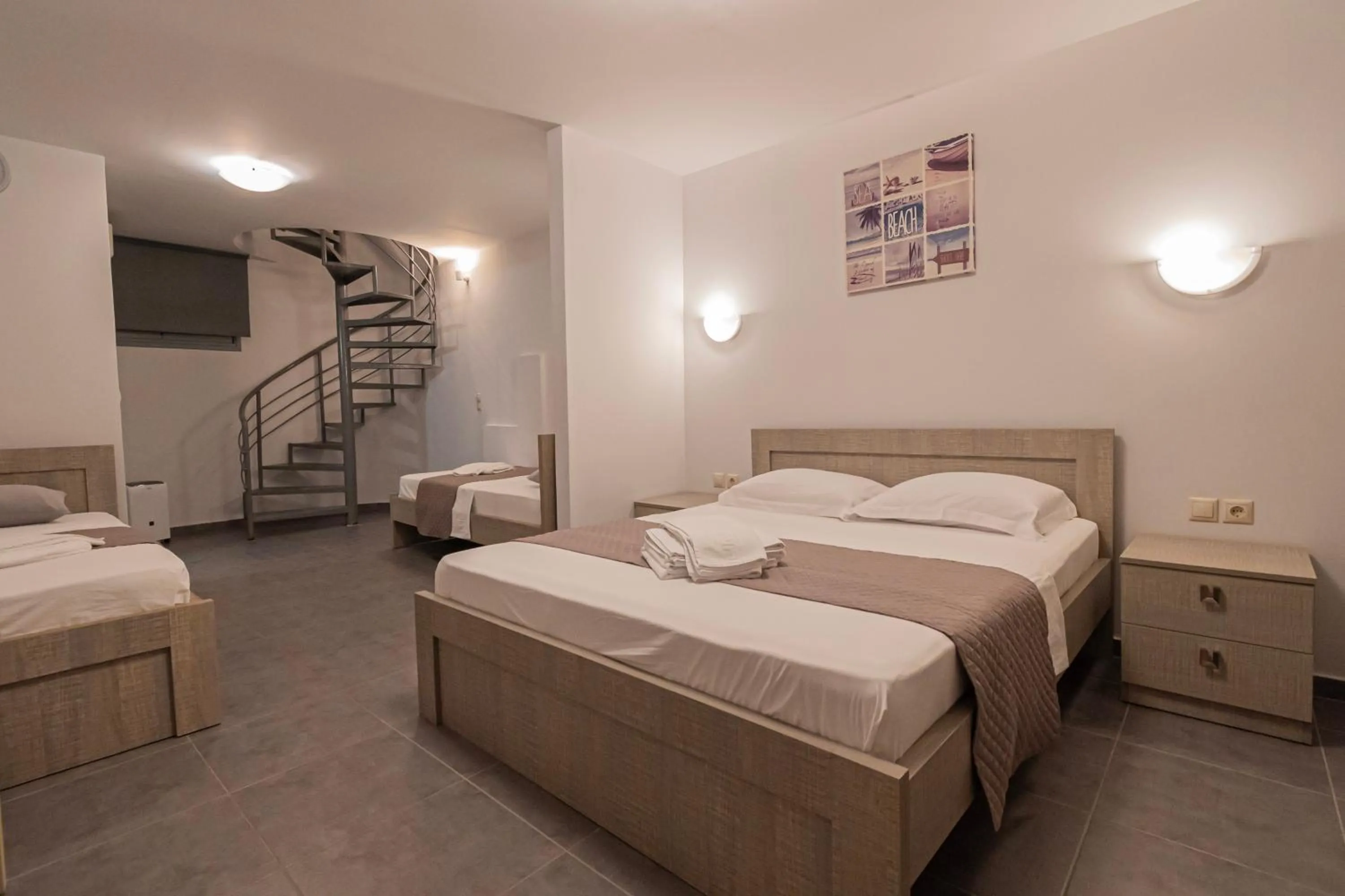 Bedroom, Bed in EllinFos Apartments