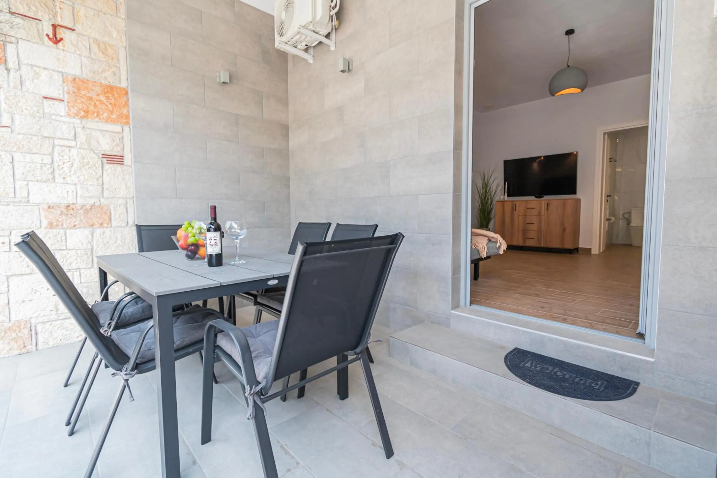 Balcony/Terrace in EllinFos Apartments