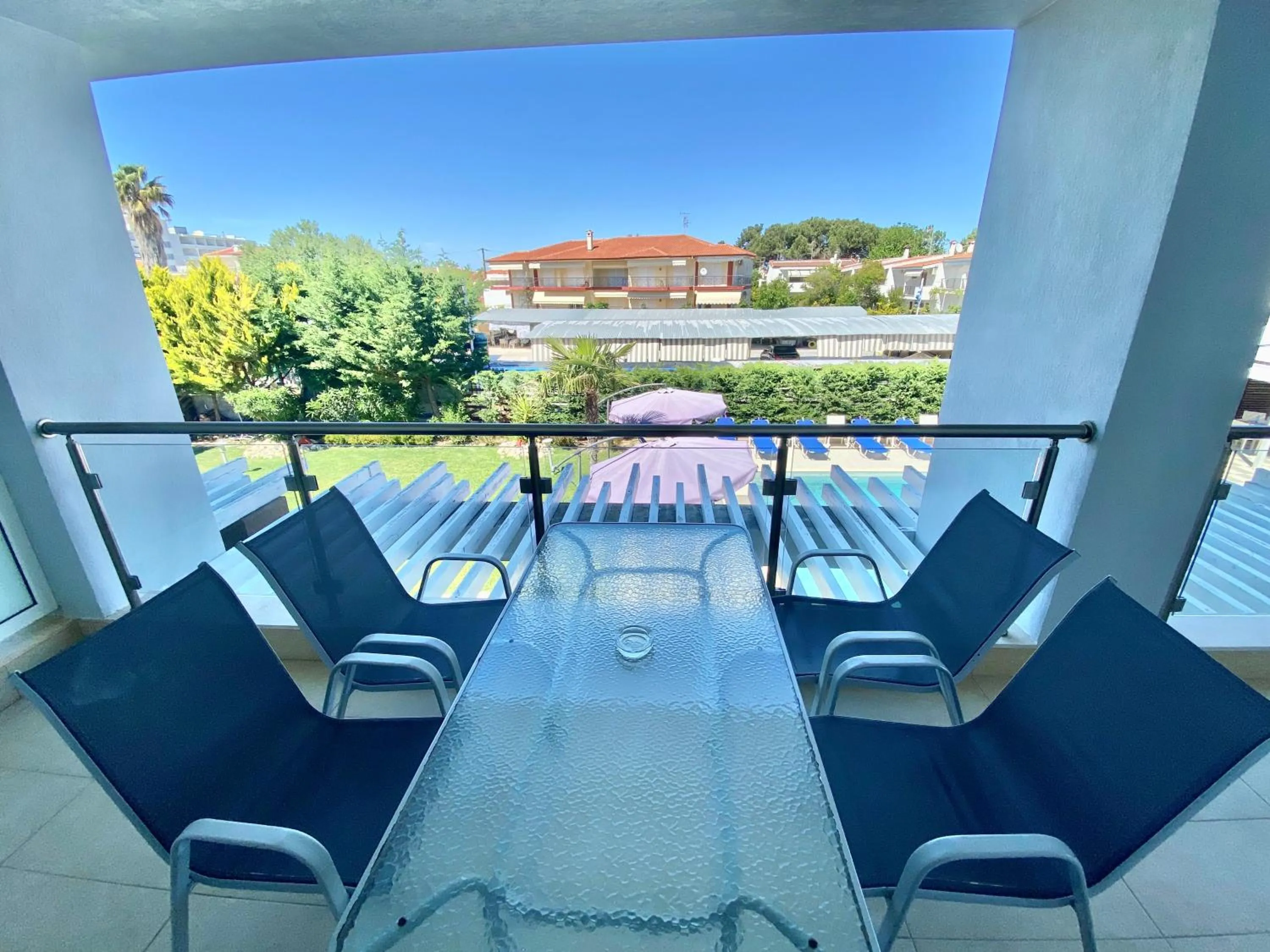 Balcony/Terrace in EllinFos Apartments
