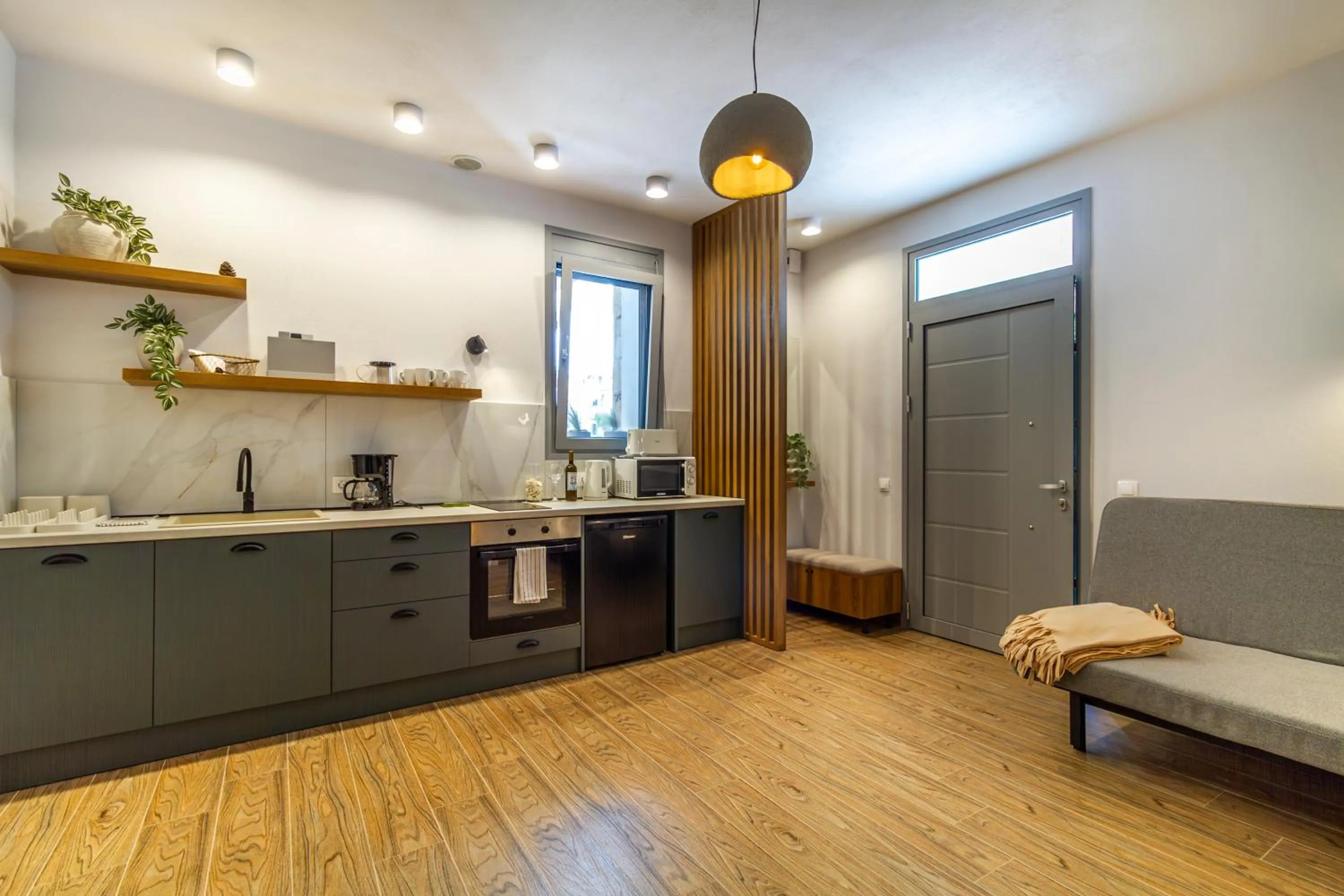 Kitchen or kitchenette in EllinFos Apartments
