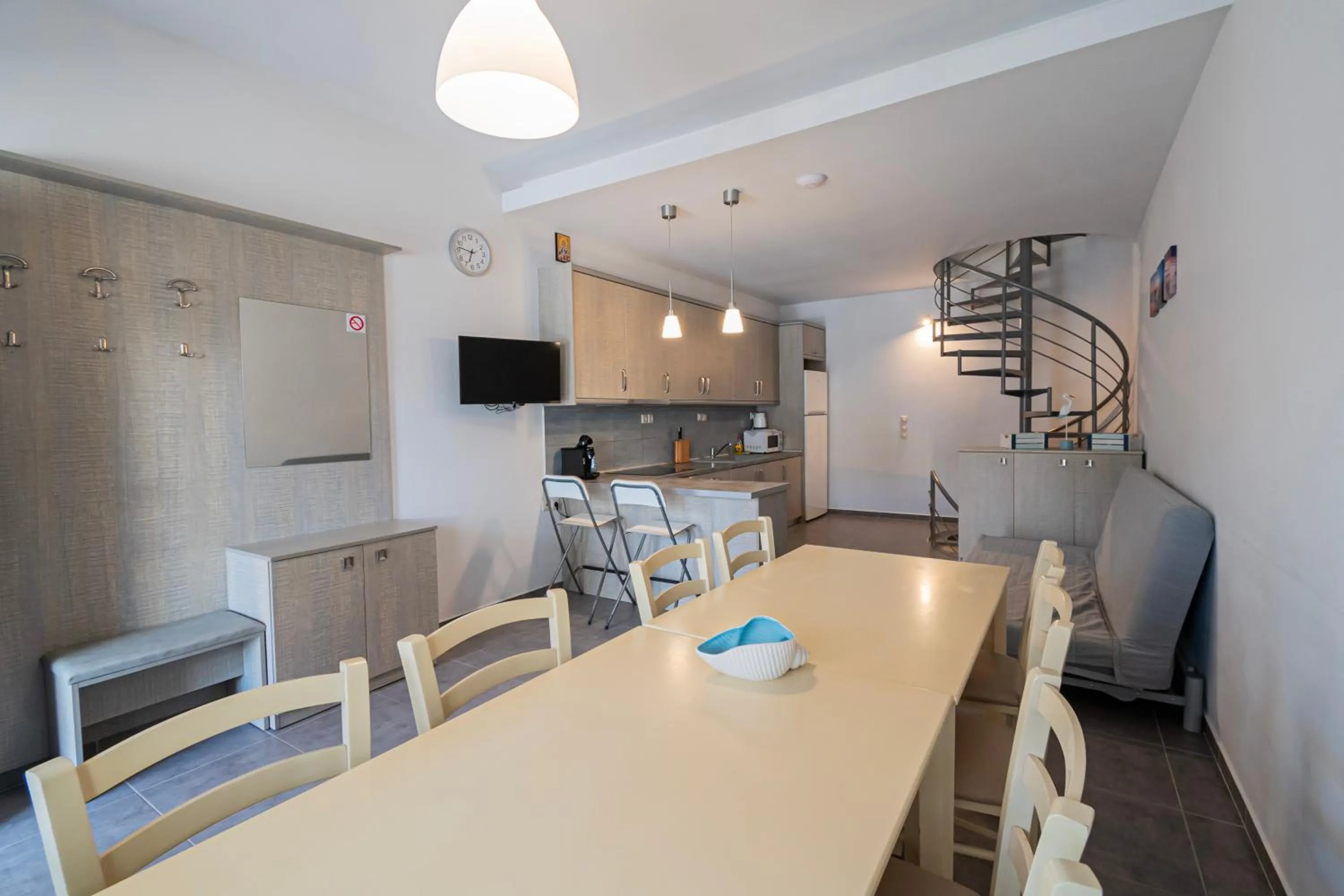 Seating area in EllinFos Apartments