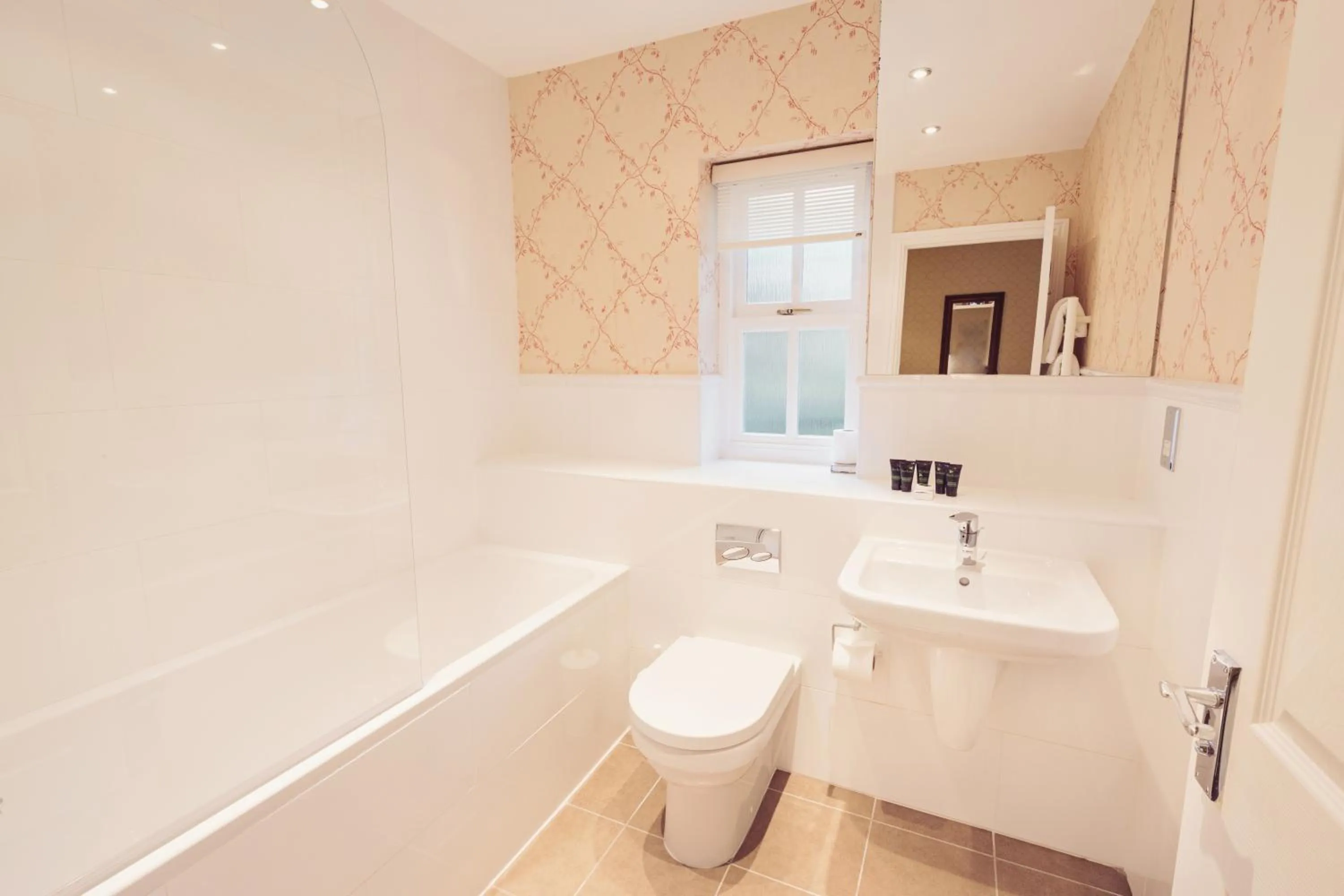 Bathroom in Briery Wood Hotel