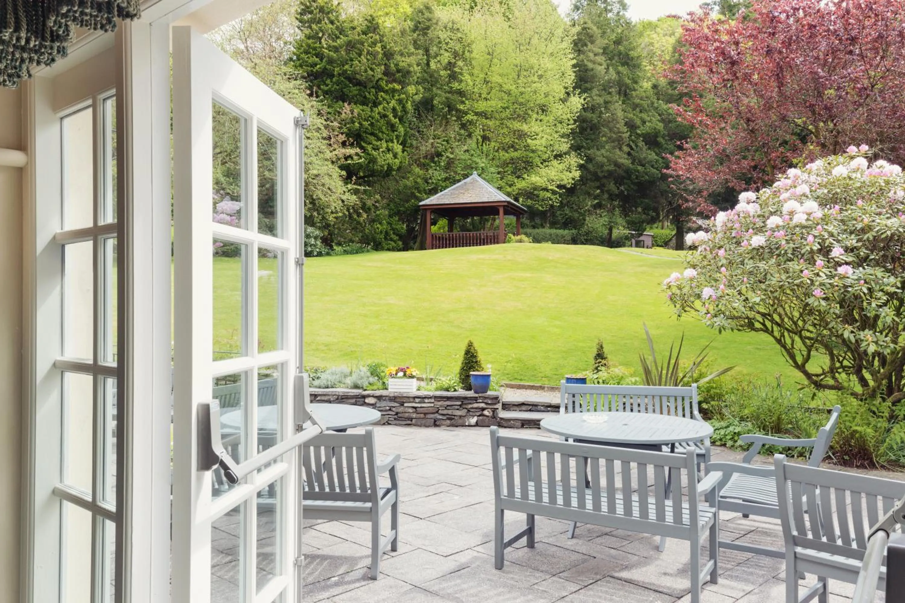 Garden in Briery Wood Hotel