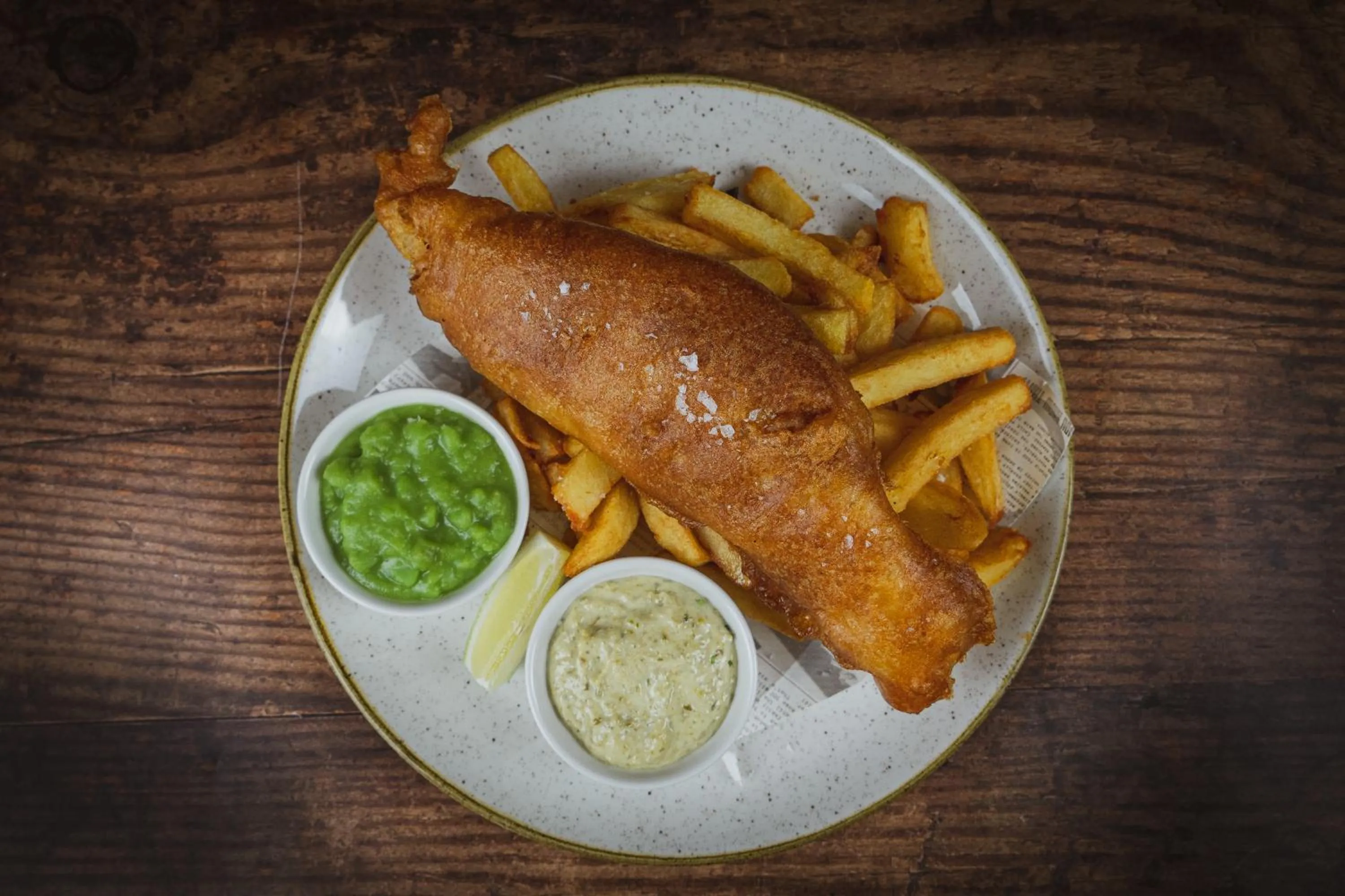 Restaurant/places to eat in Briery Wood Hotel