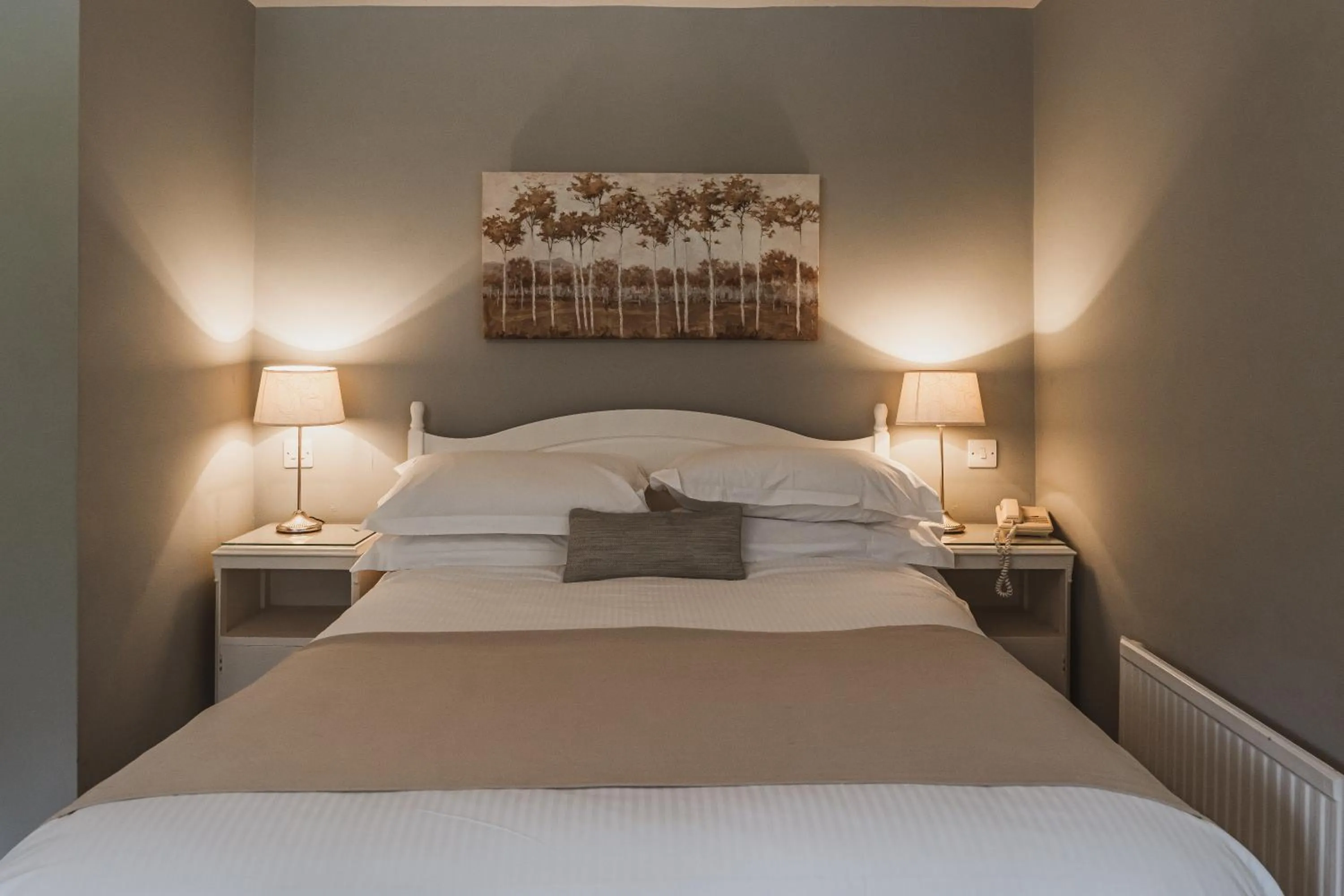 Bed in Briery Wood Hotel