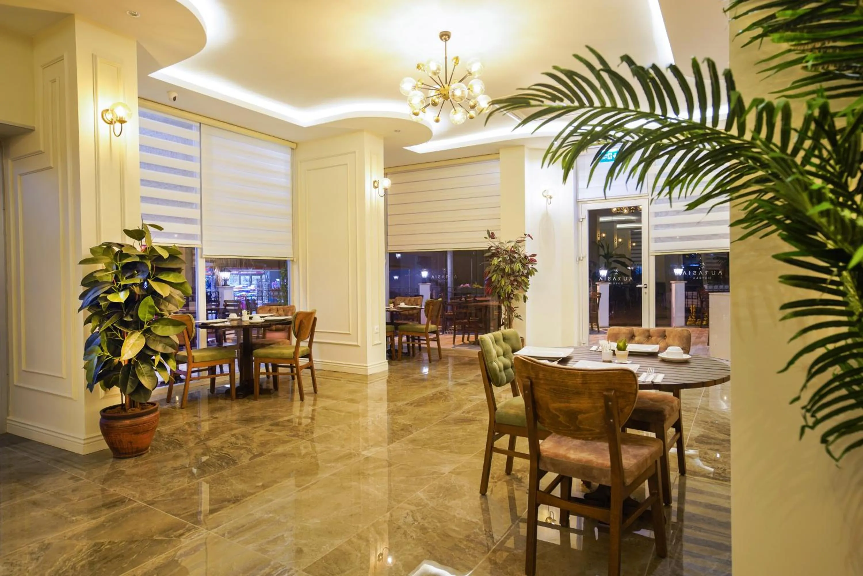 Restaurant/places to eat in Aurasia Sea Side Hotel