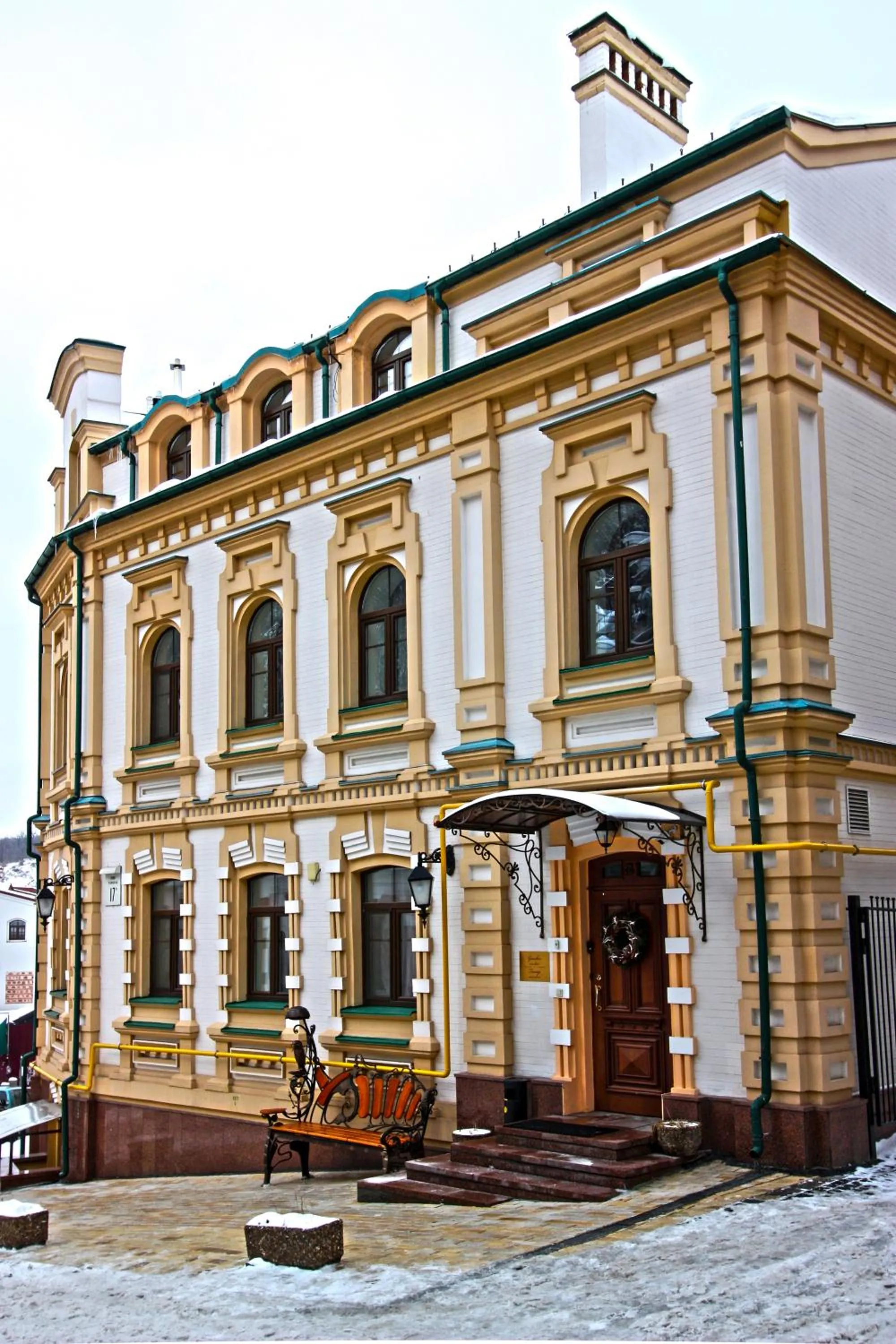 Property building in Gonchar Hotel