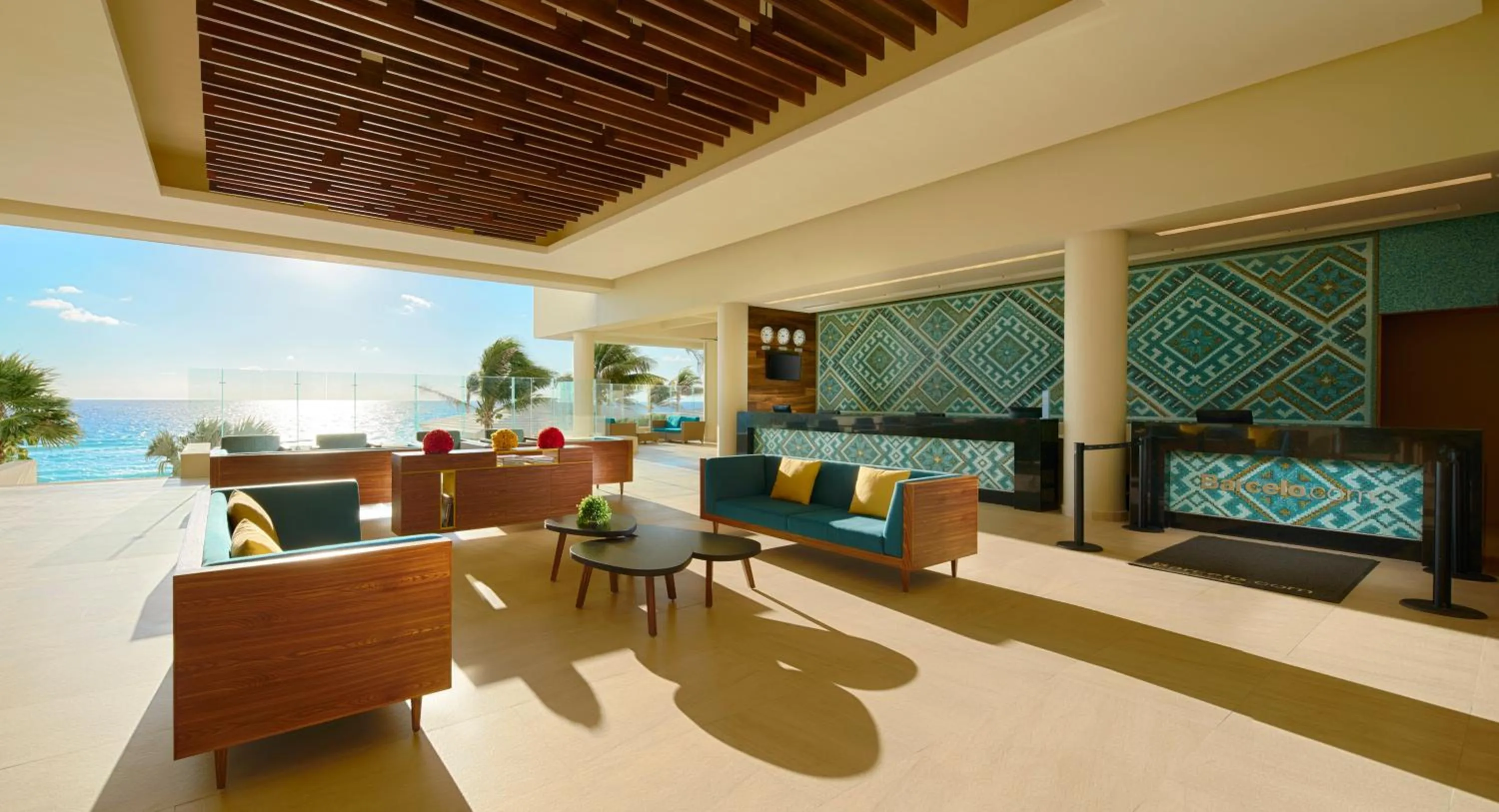 Lobby or reception in Occidental Tucancún - All Inclusive