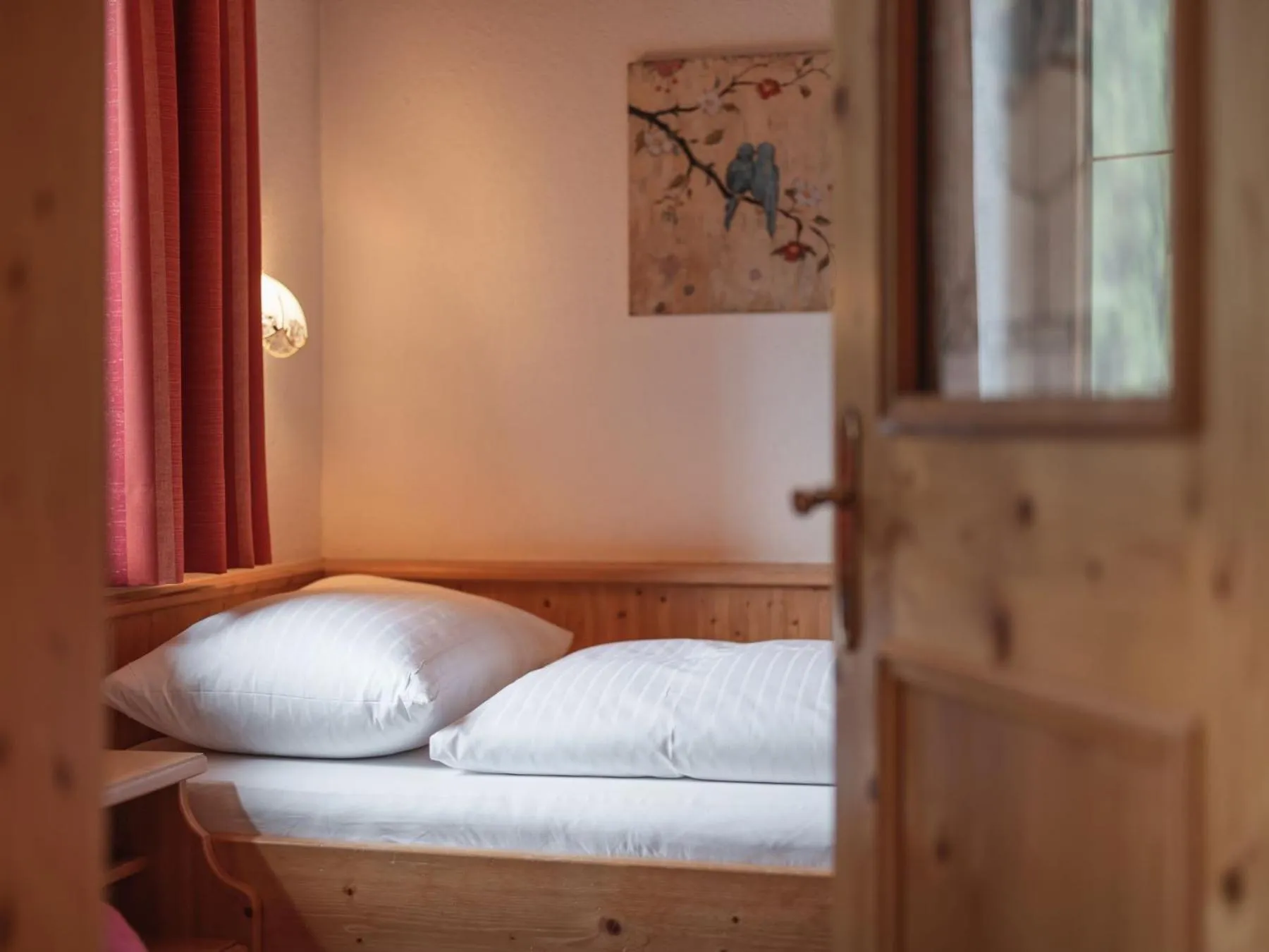 Photo of the whole room, Bed in Hotel Traube