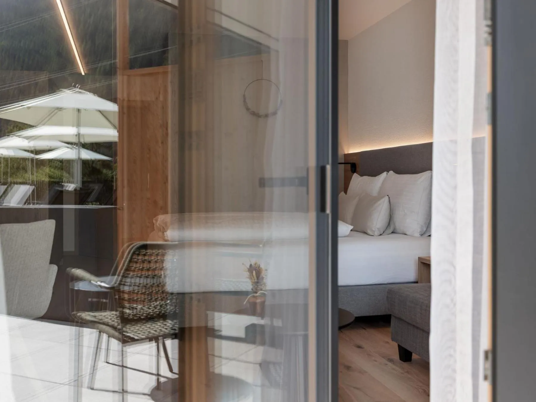 Photo of the whole room, Bed in Hotel Traube