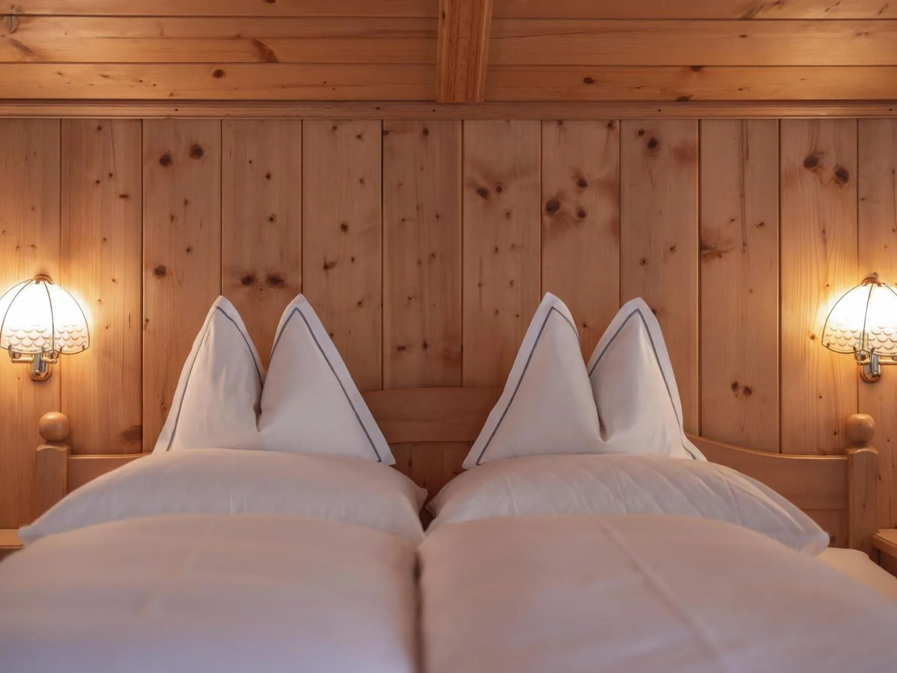 Photo of the whole room, Bed in Hotel Traube