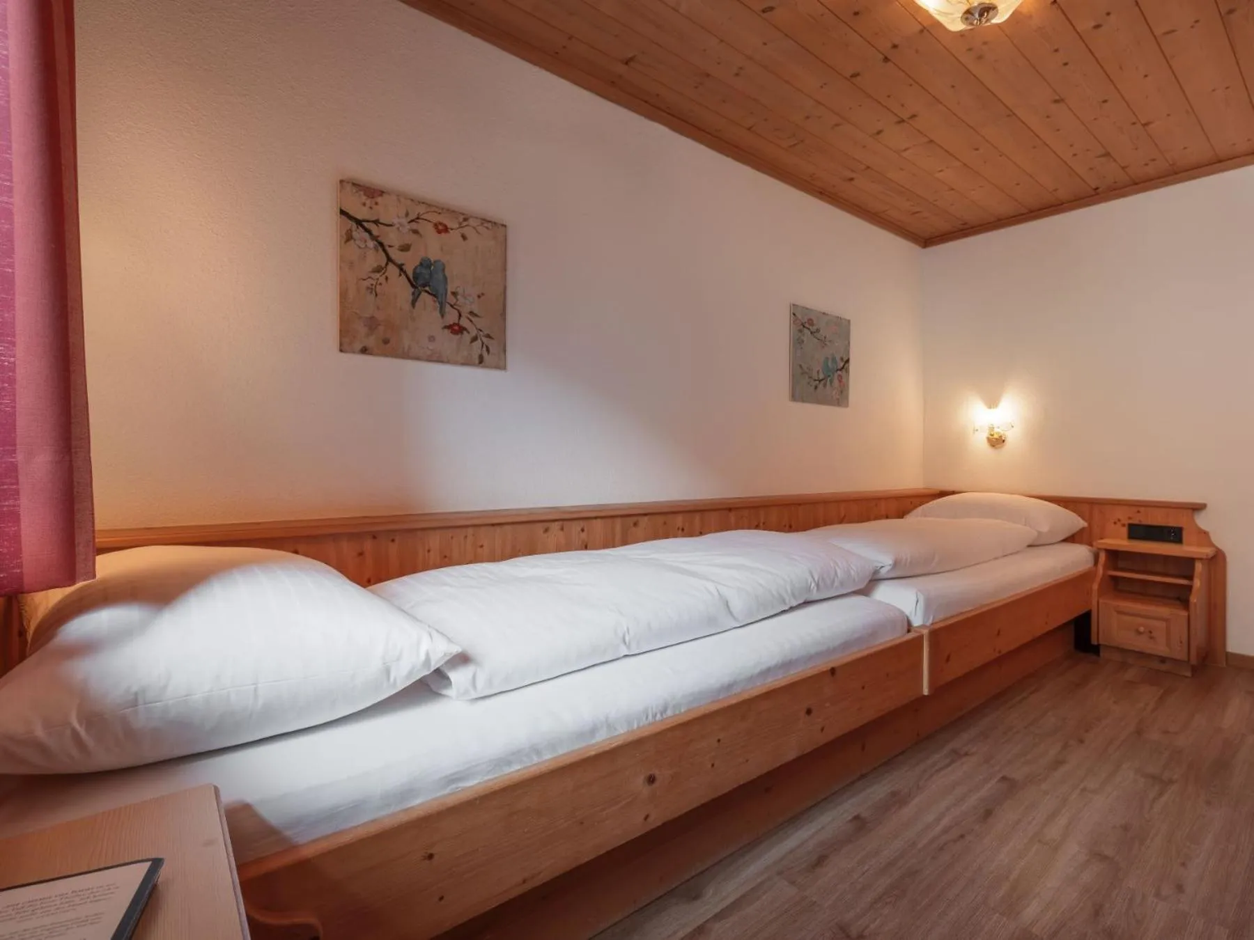 Photo of the whole room, Bed in Hotel Traube