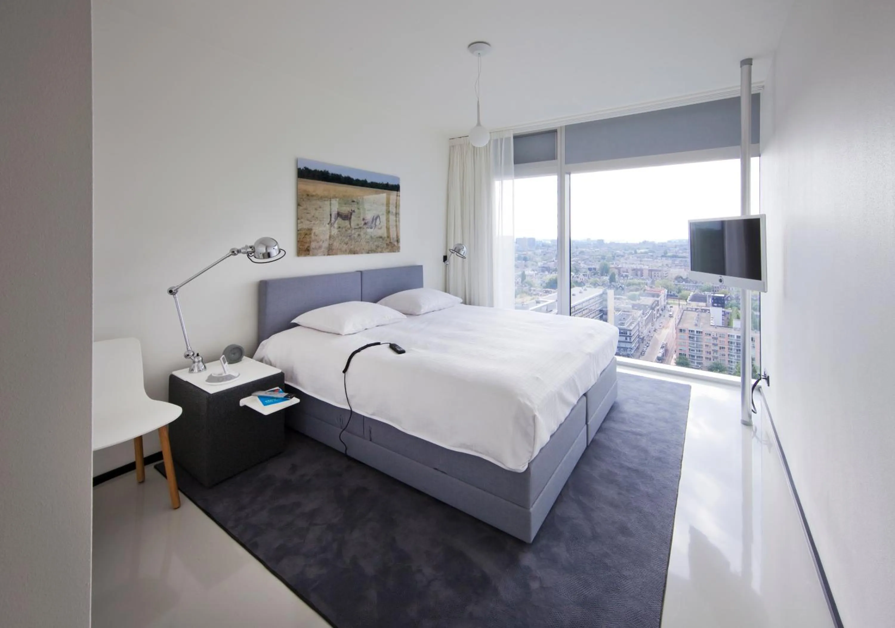 Photo of the whole room, Bed in Urban Residences Rotterdam