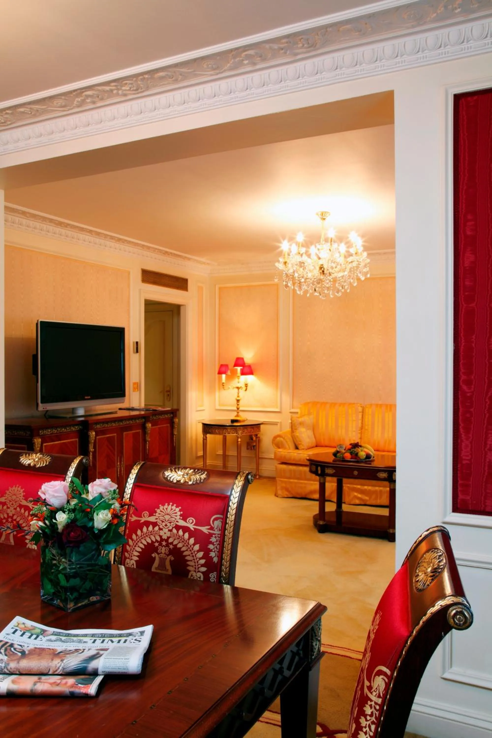 TV and multimedia in Bentley London