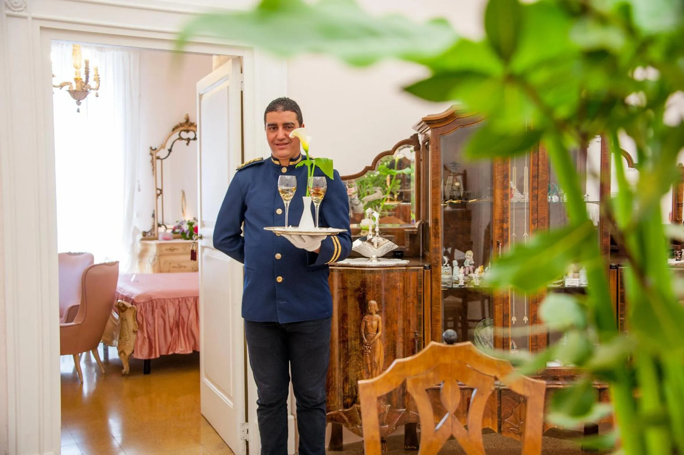 Staff in Villa La Meridiana - Caroli Hotels