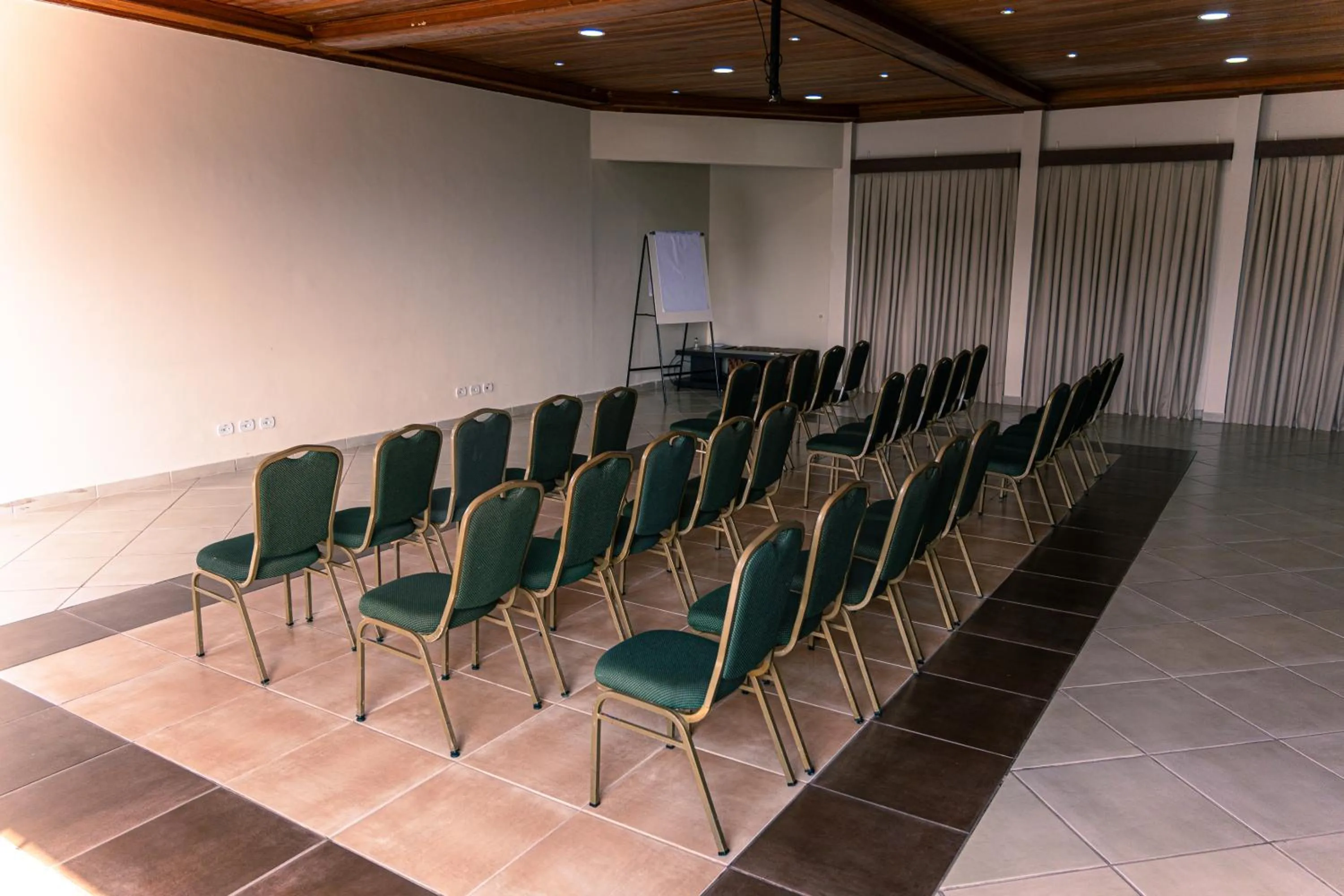 Guararema Parque Hotel