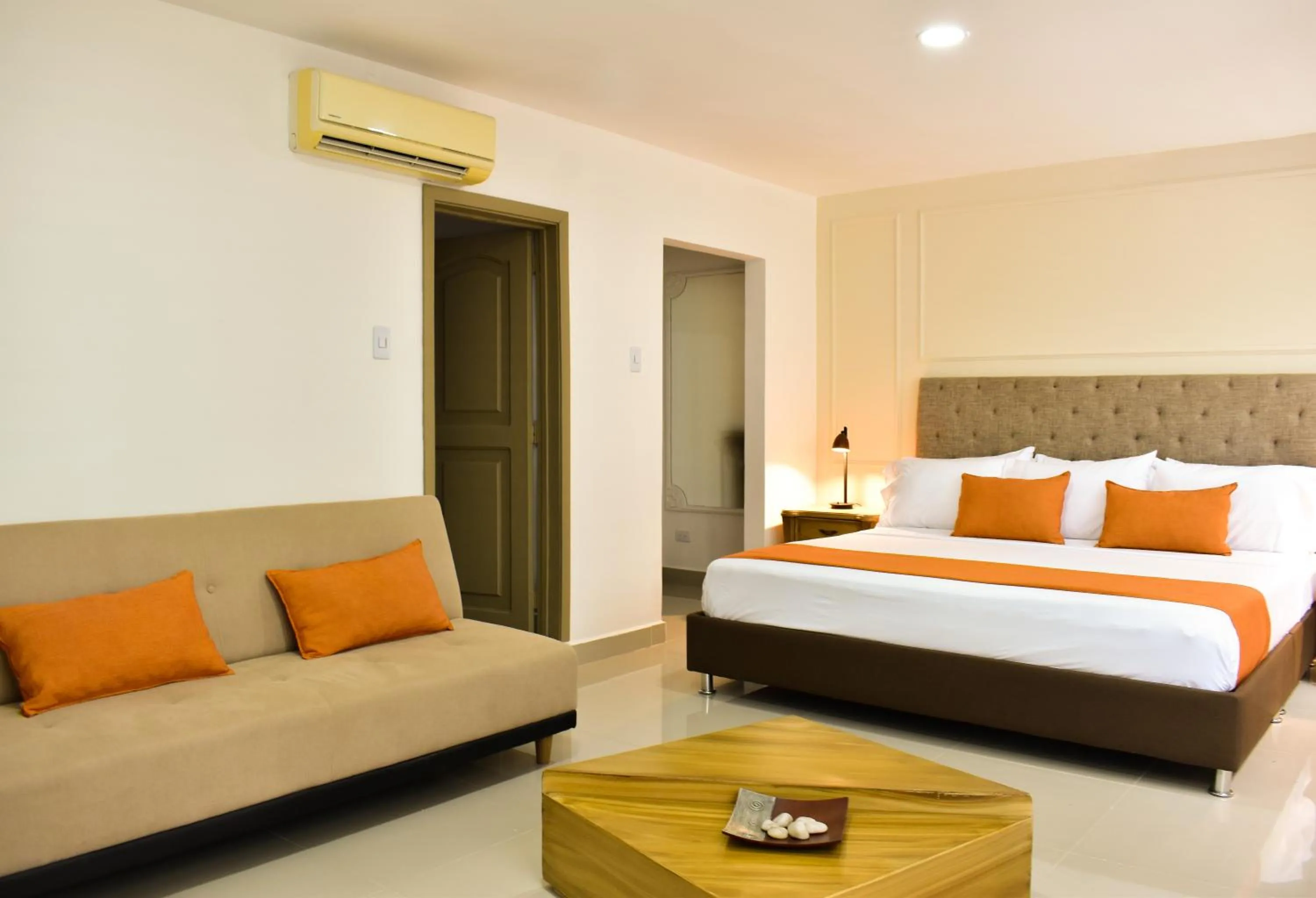 Bed in Hotel Cafe Cafe Avenida