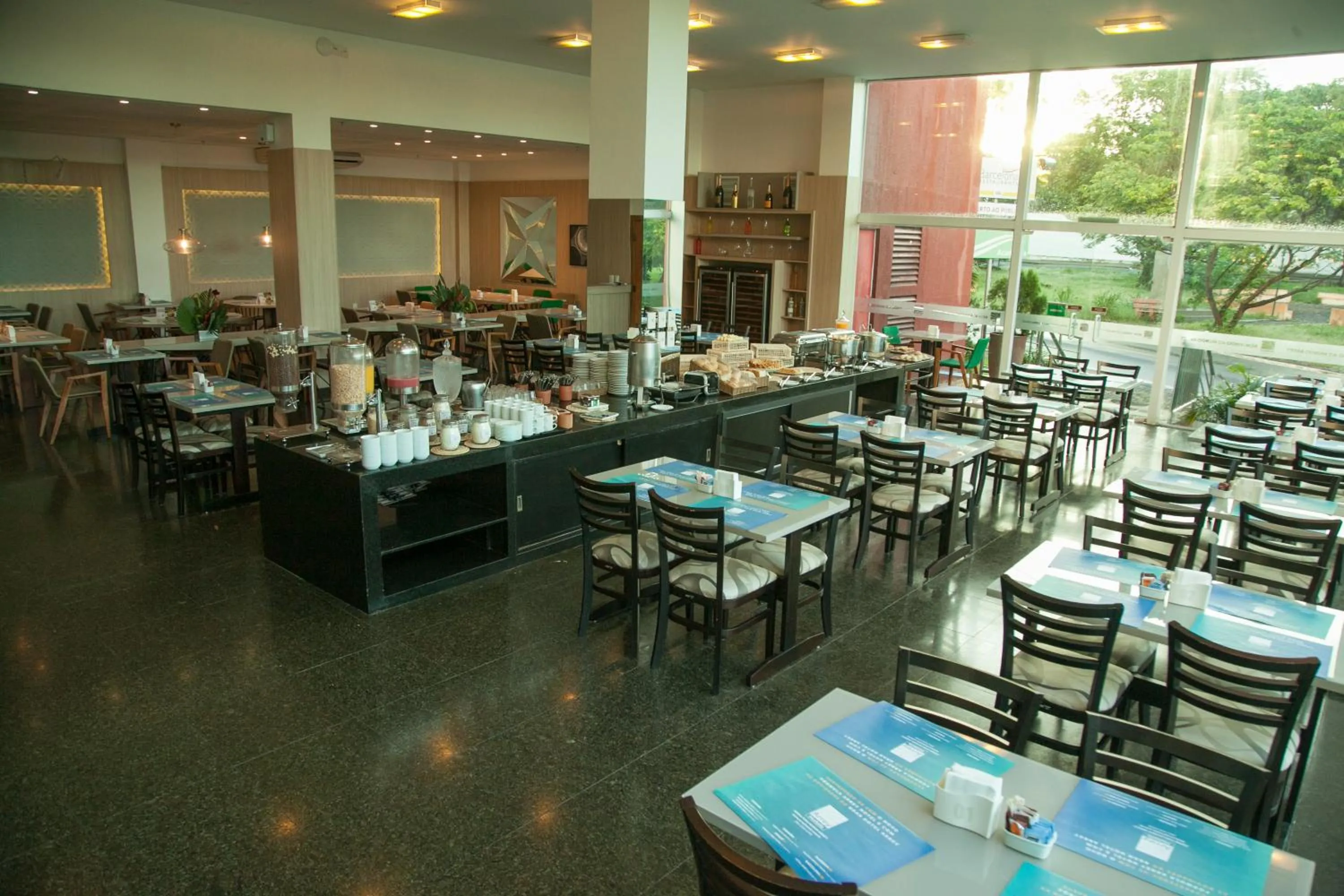 Restaurant/places to eat in Arrey Gran Hotel