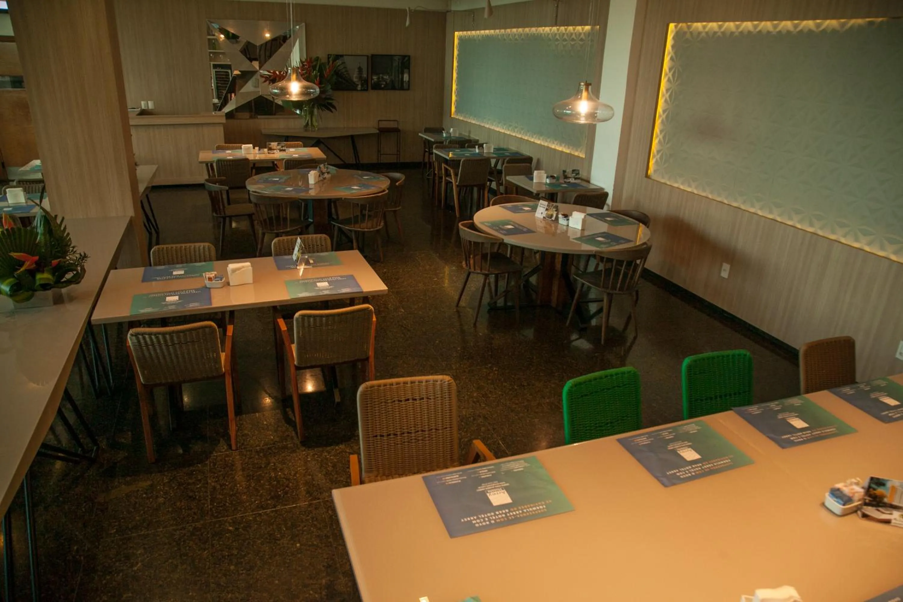 Restaurant/places to eat in Arrey Gran Hotel