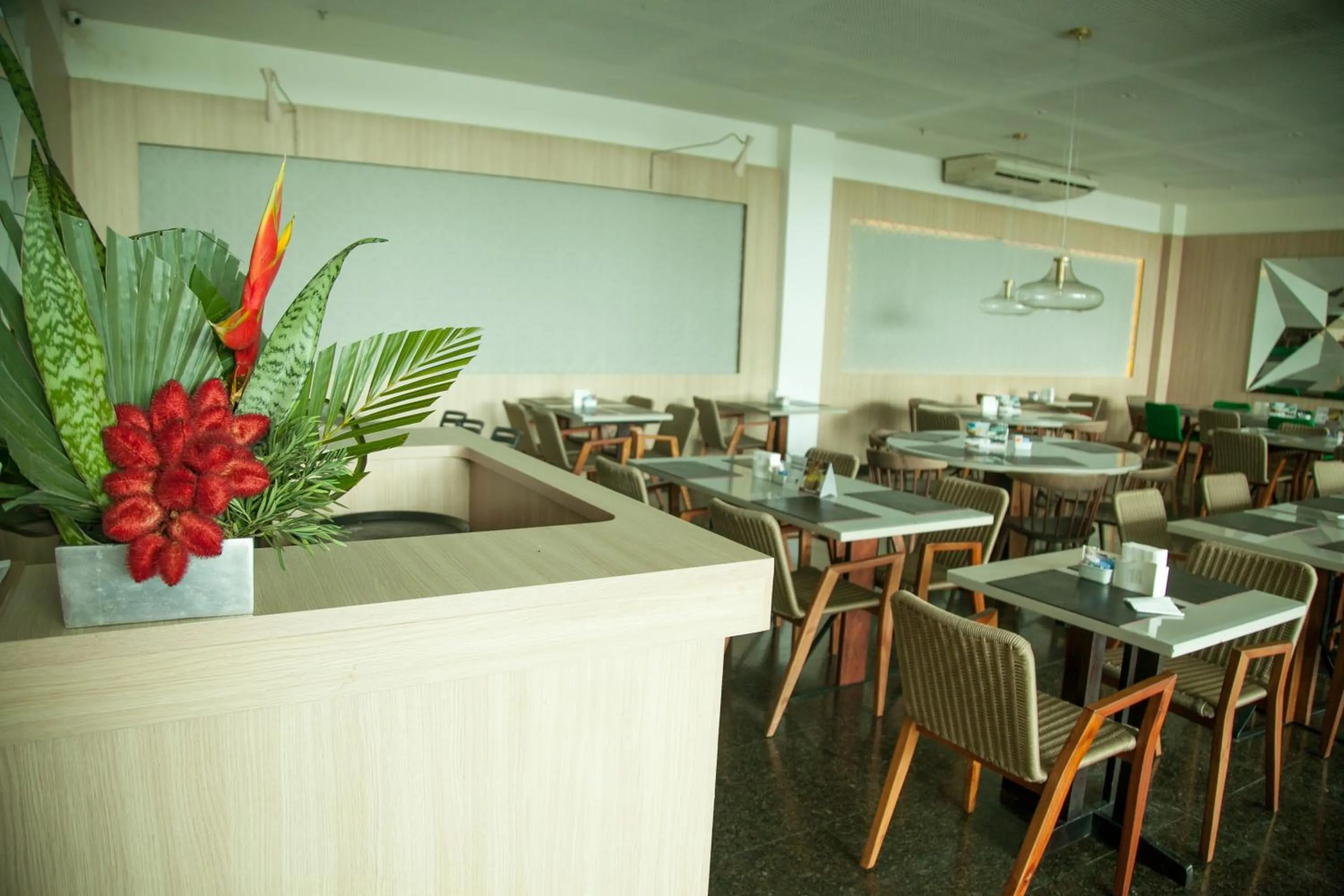 Restaurant/places to eat in Arrey Gran Hotel