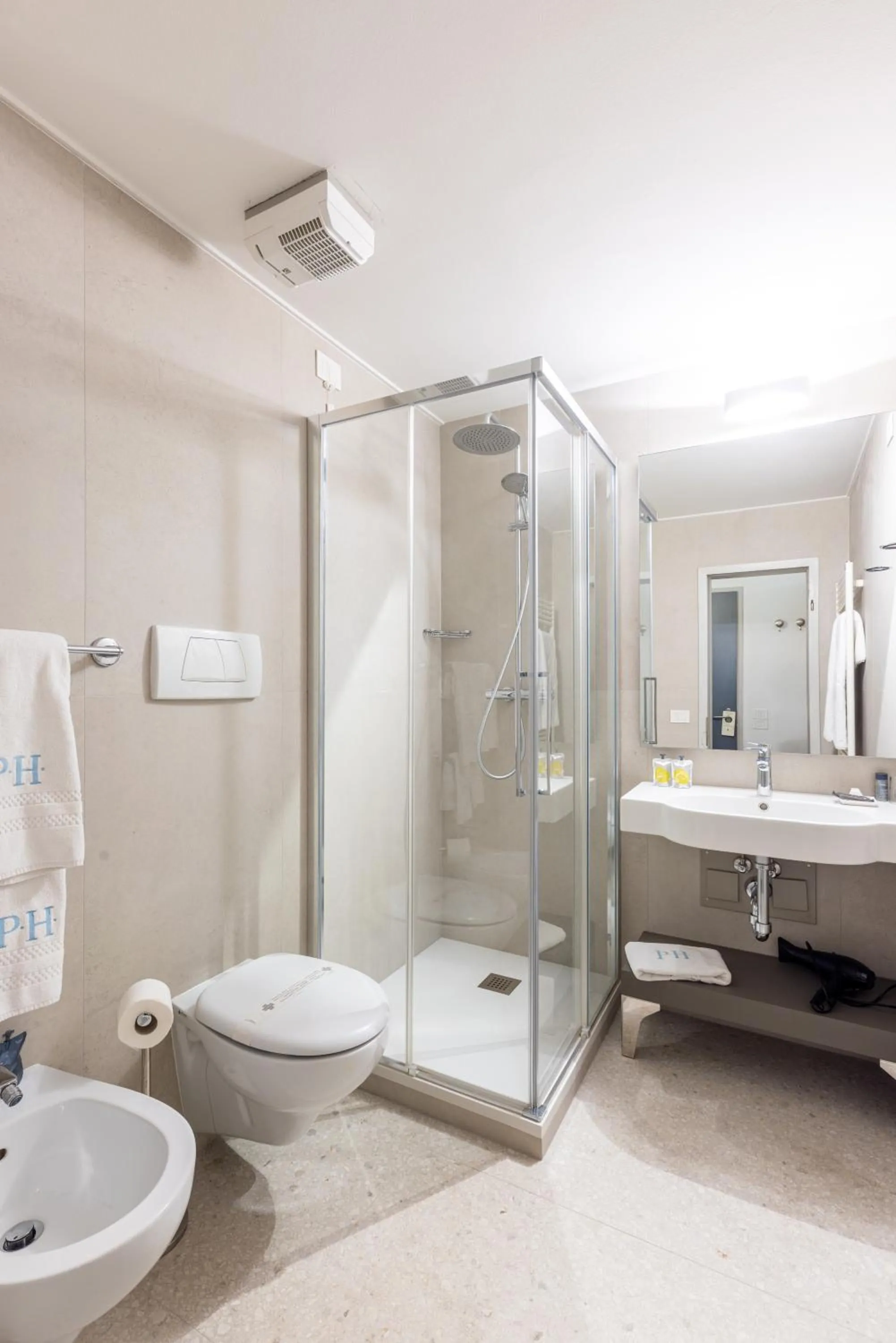 Shower in Piazzi House