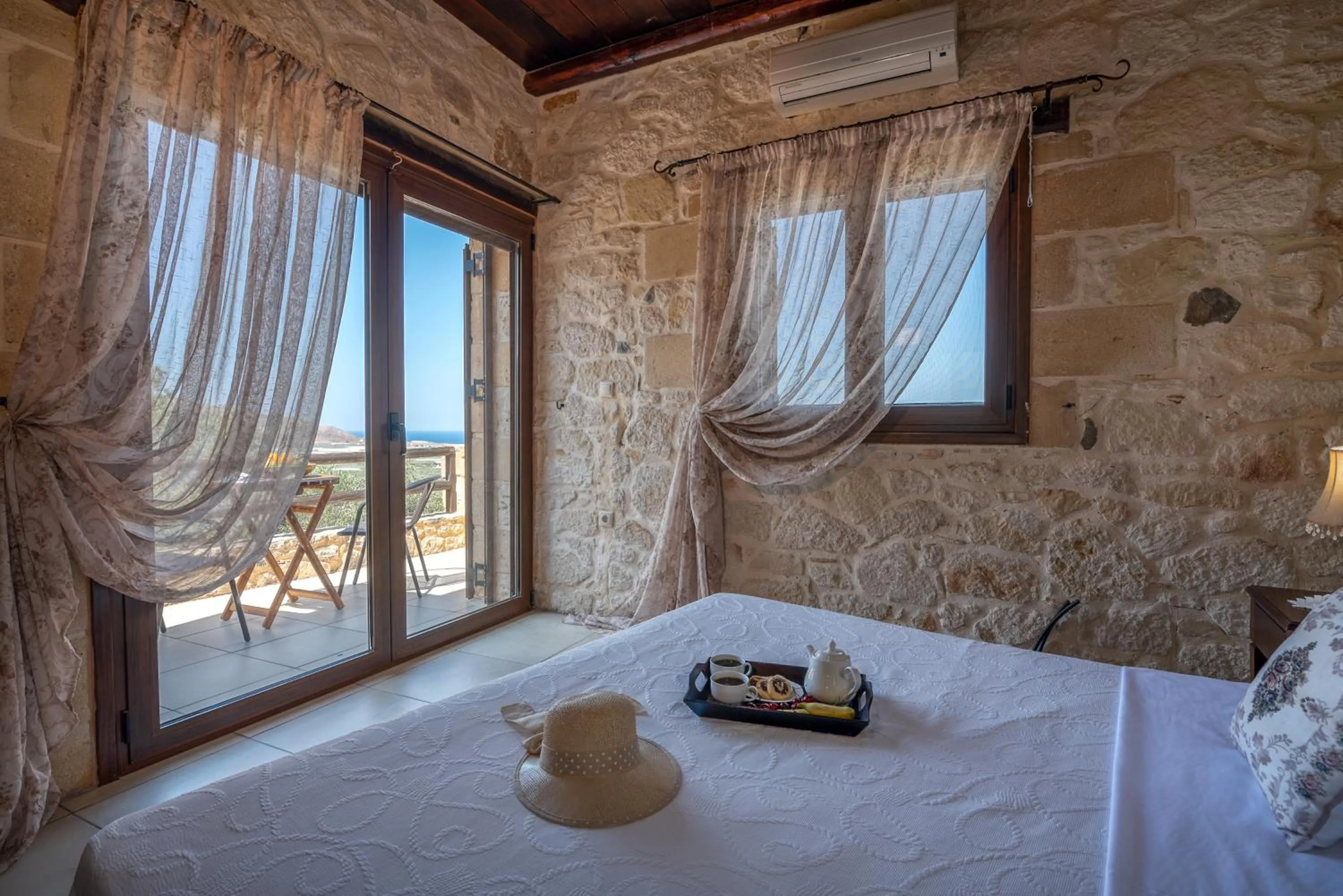 Photo of the whole room, Bed in The Stonemade Houses