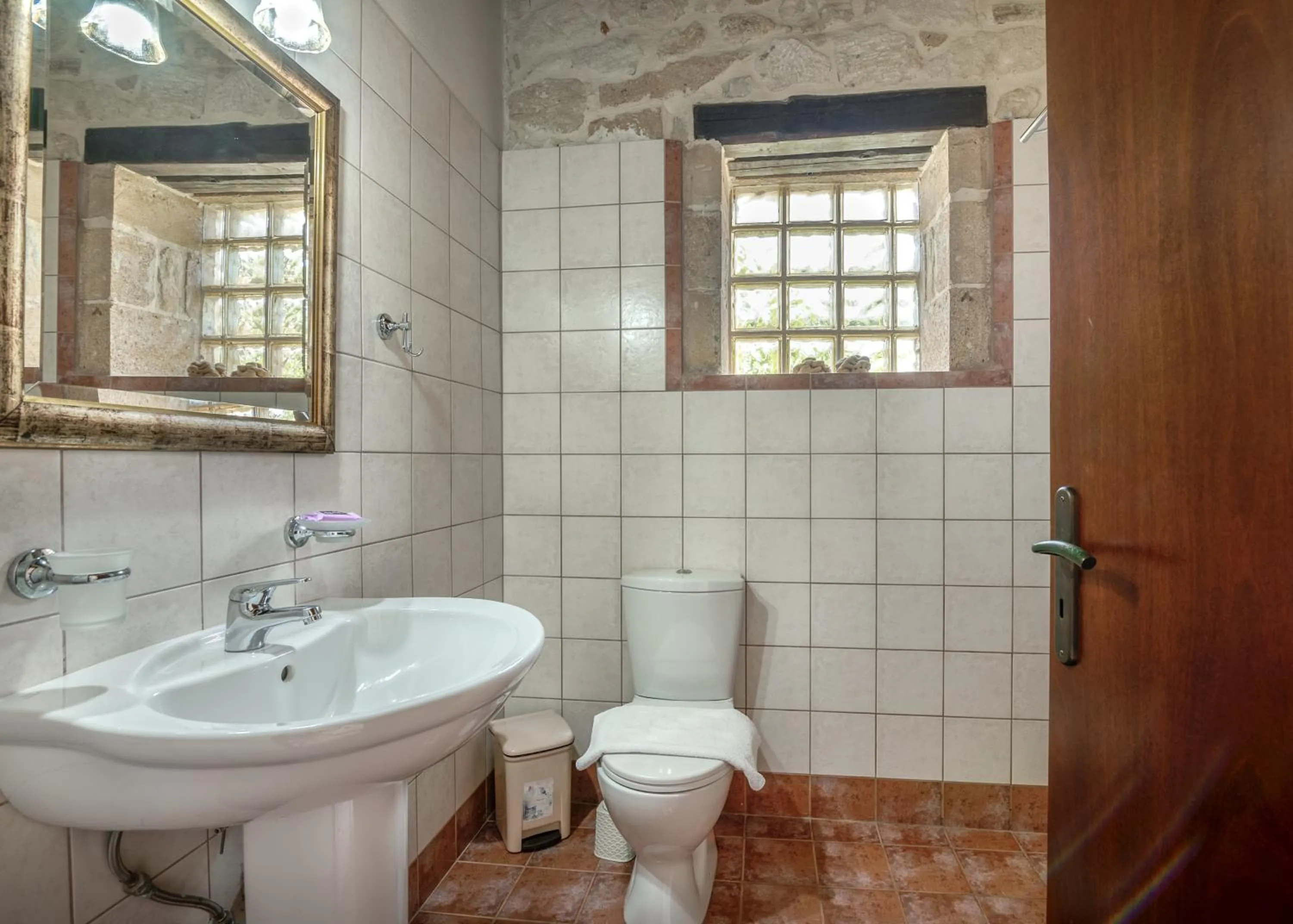 Bathroom in The Stonemade Houses