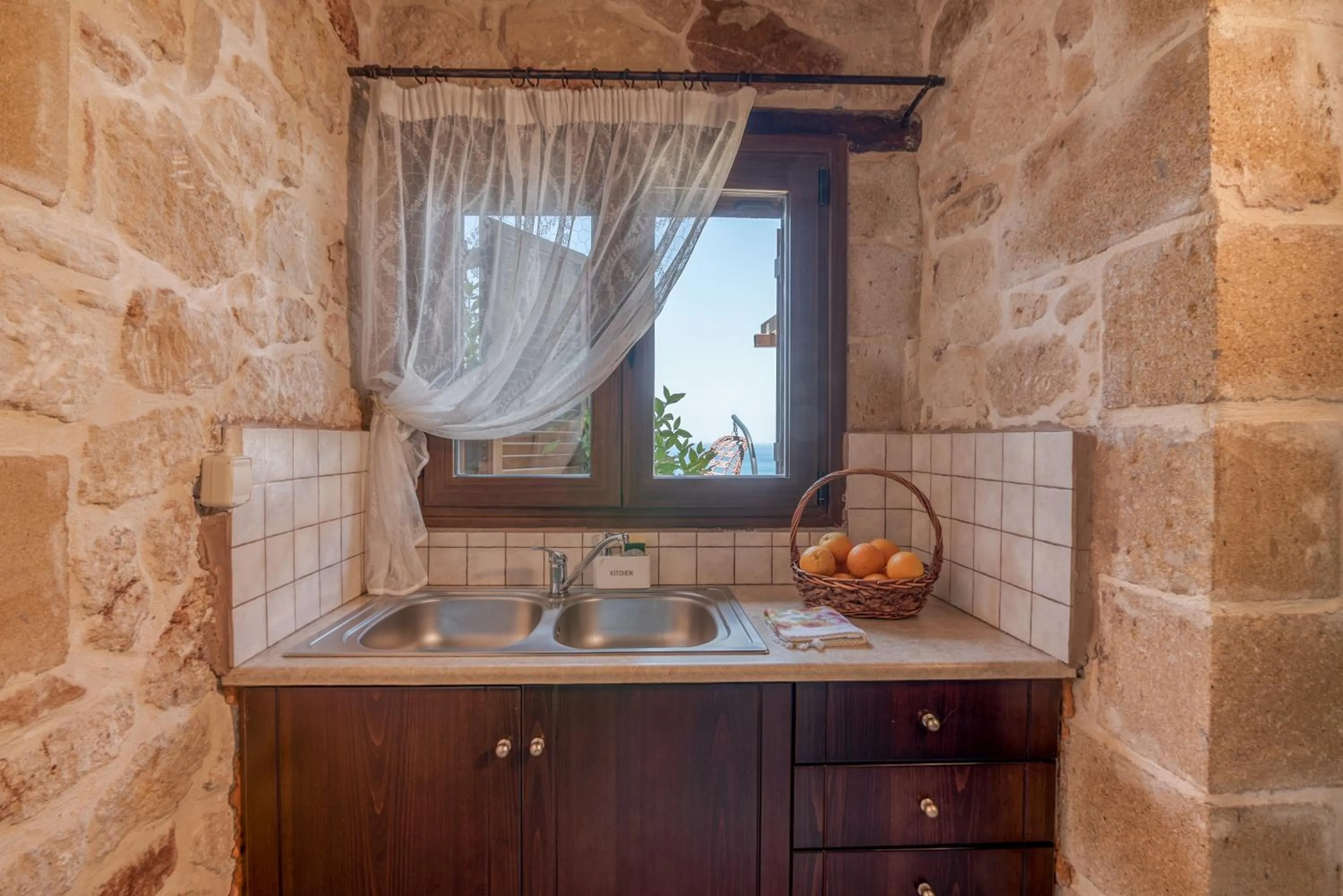Kitchen or kitchenette in The Stonemade Houses