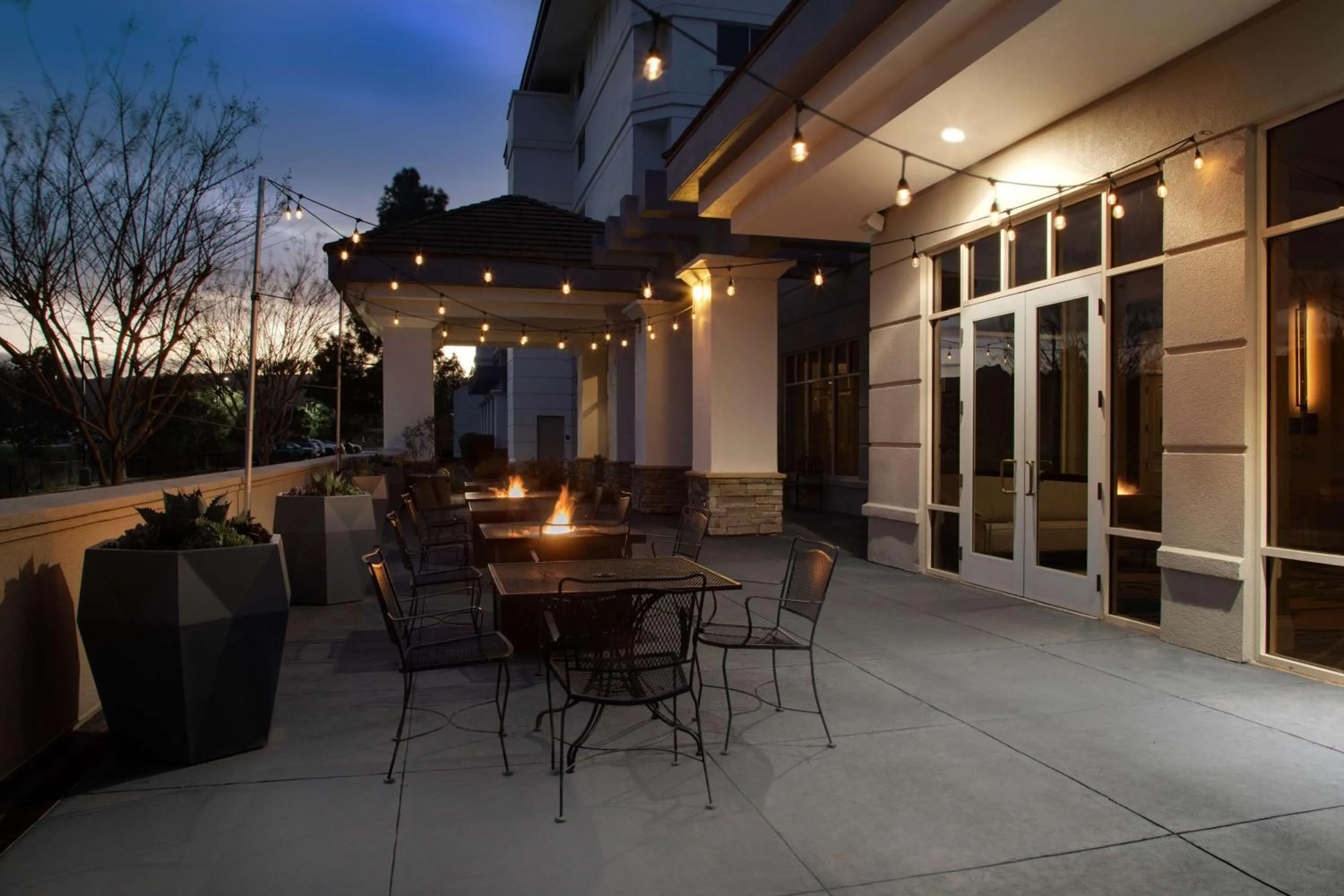 Meeting/conference room in Embassy Suites by Hilton San Rafael Marin County