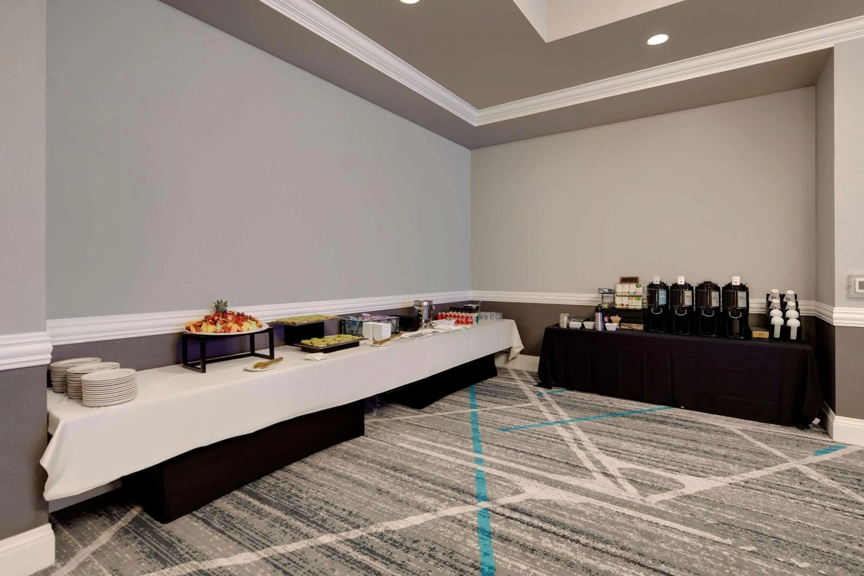 Meeting/conference room in Embassy Suites by Hilton San Rafael Marin County