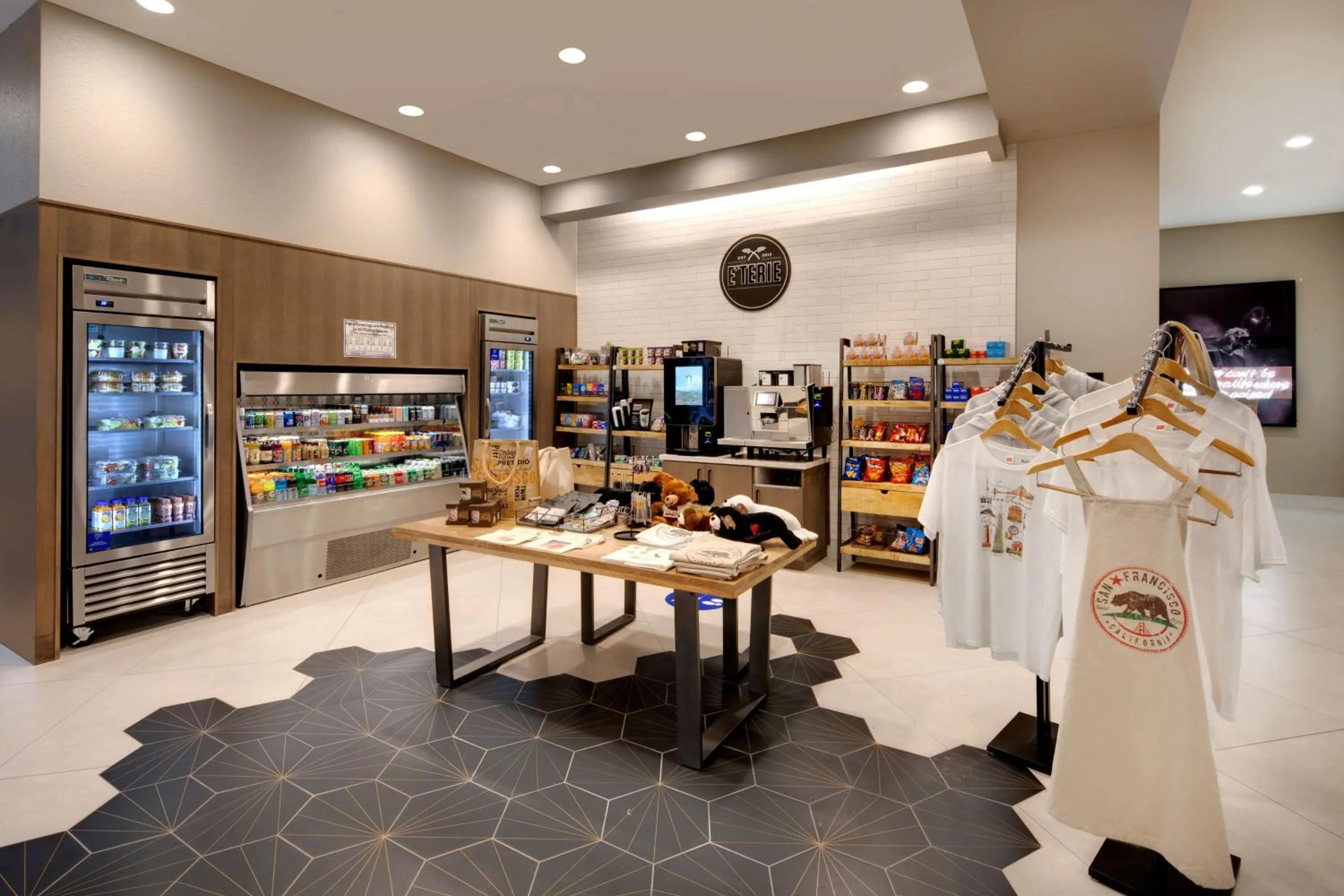 Restaurant/places to eat in Embassy Suites by Hilton San Rafael Marin County