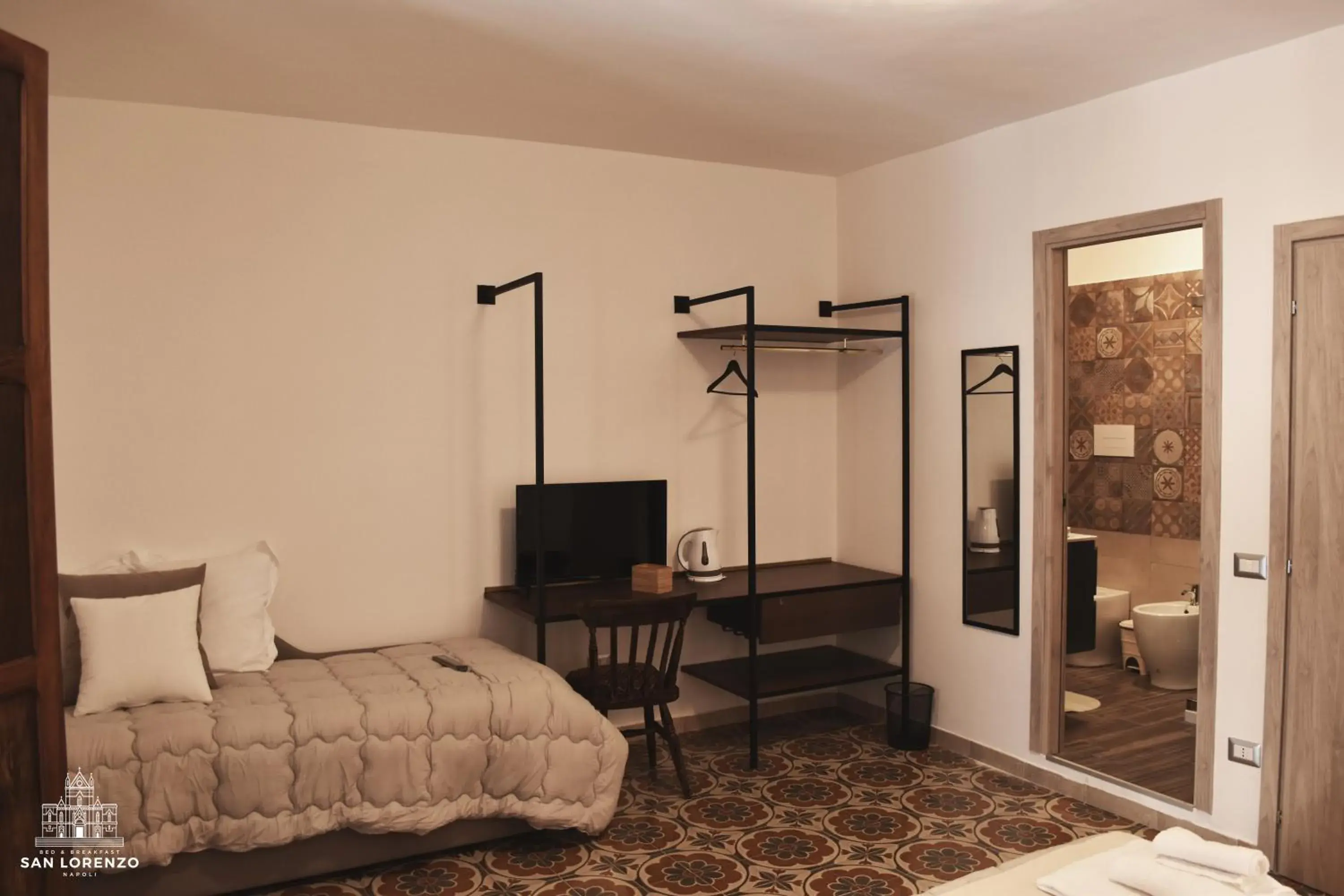 Comfort Quadruple Room in San Lorenzo's home Comfort Quadruple Room in San Lorenzo's home