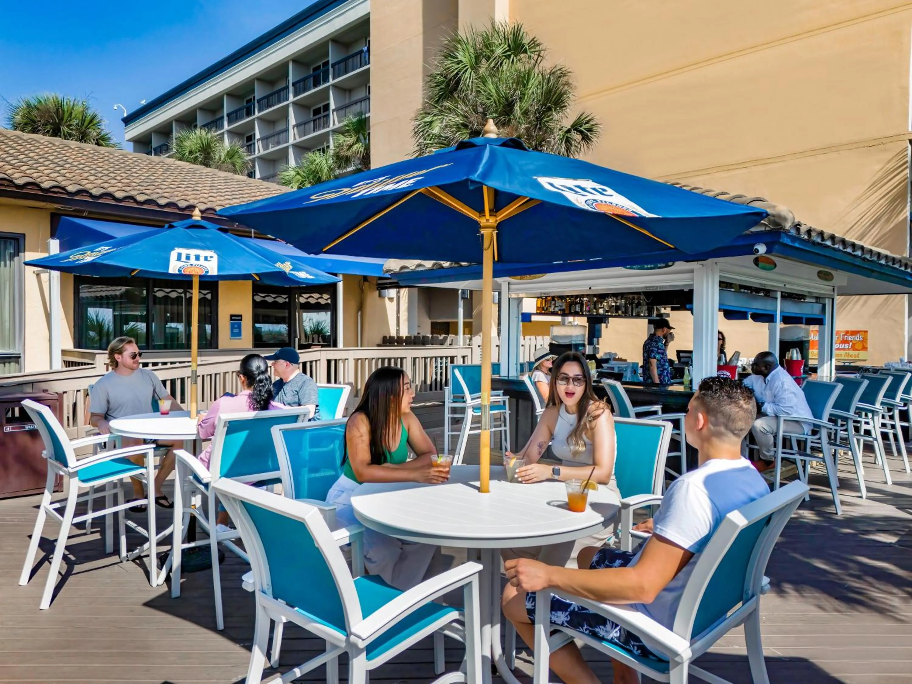 Restaurant/places to eat in Hampton Inn Oceanfront Jacksonville Beach
