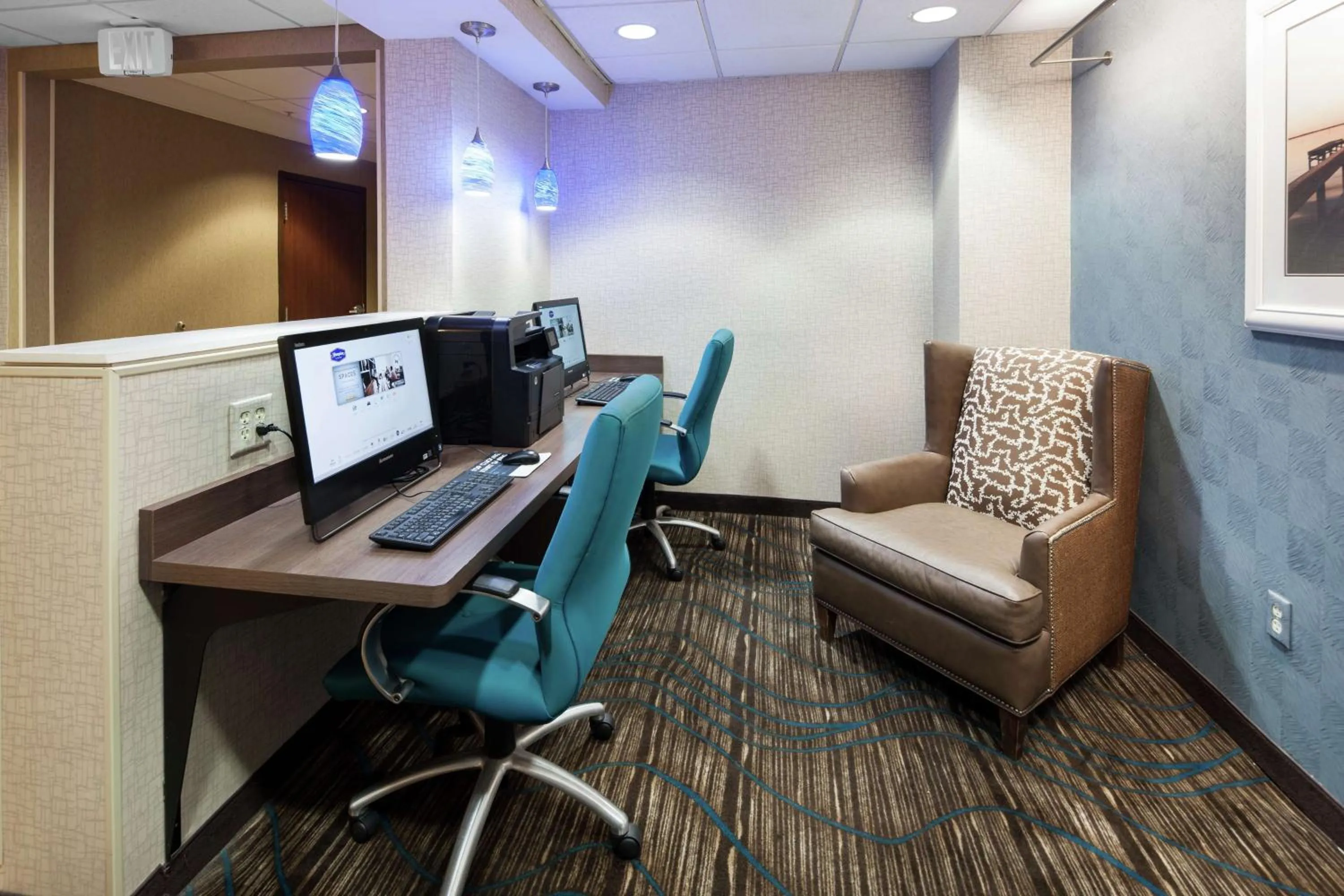 Business facilities in Hampton Inn Oceanfront Jacksonville Beach