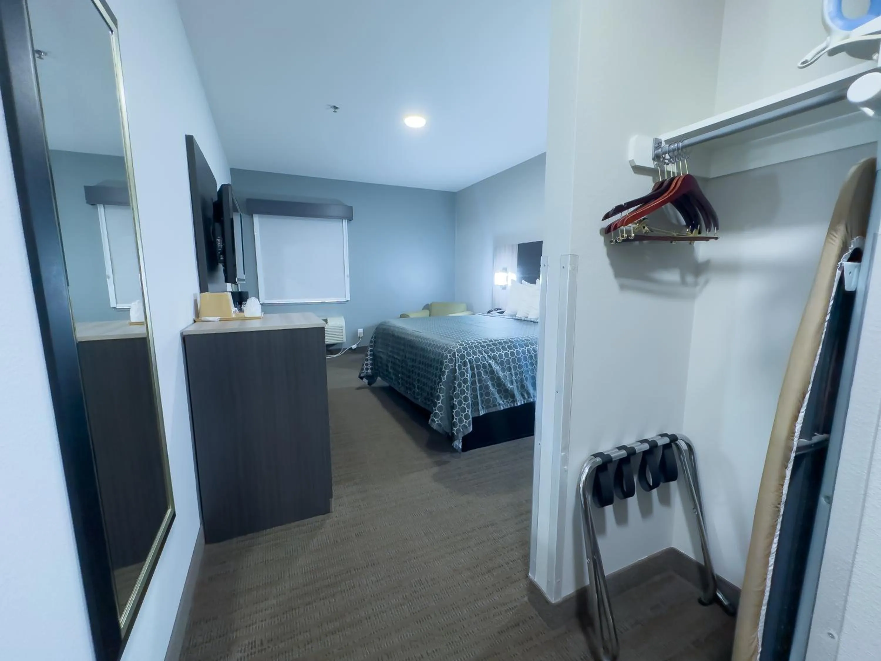 Bed in American Inn Madill