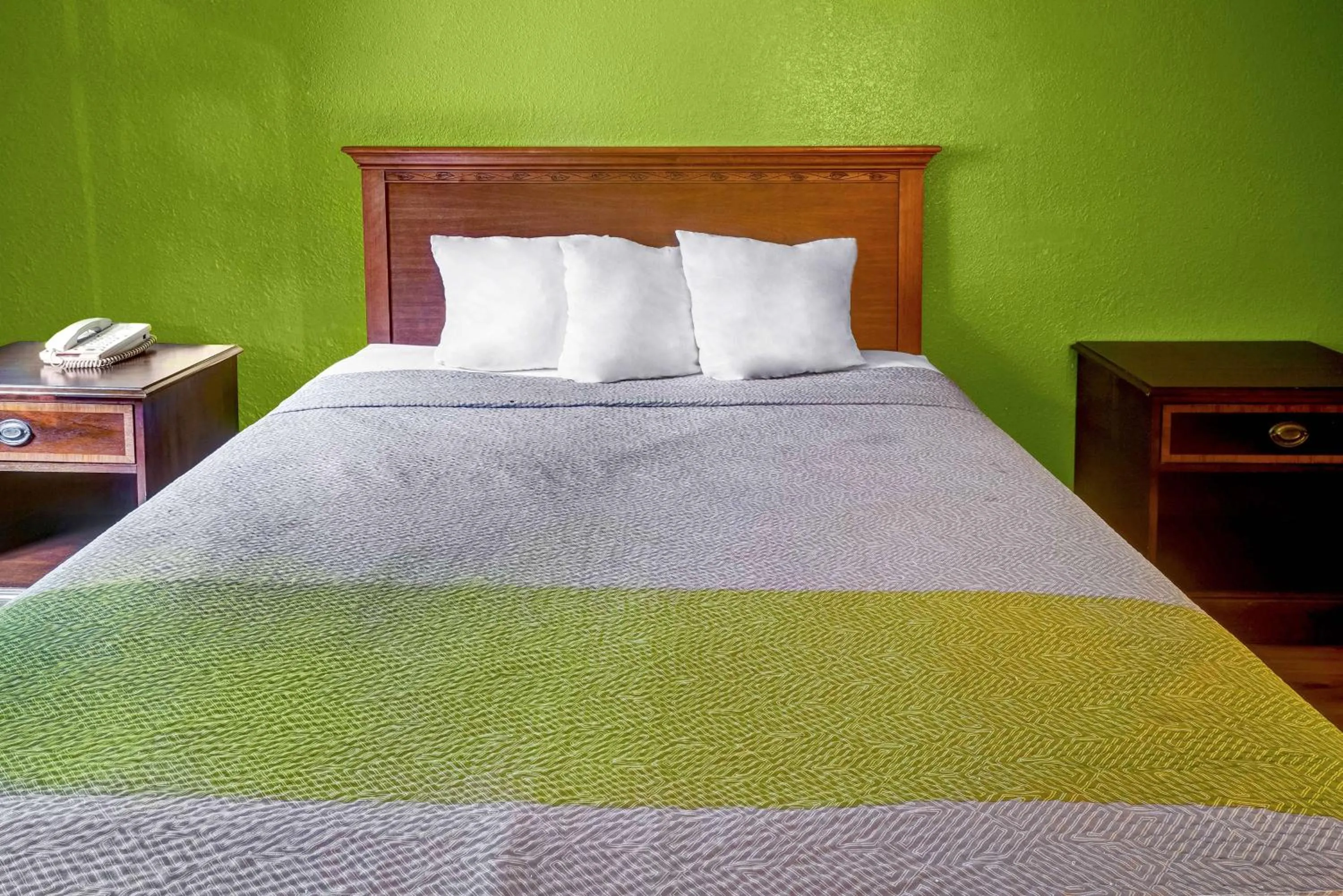 Bedroom, Bed in Motel 6 Morehead, KY