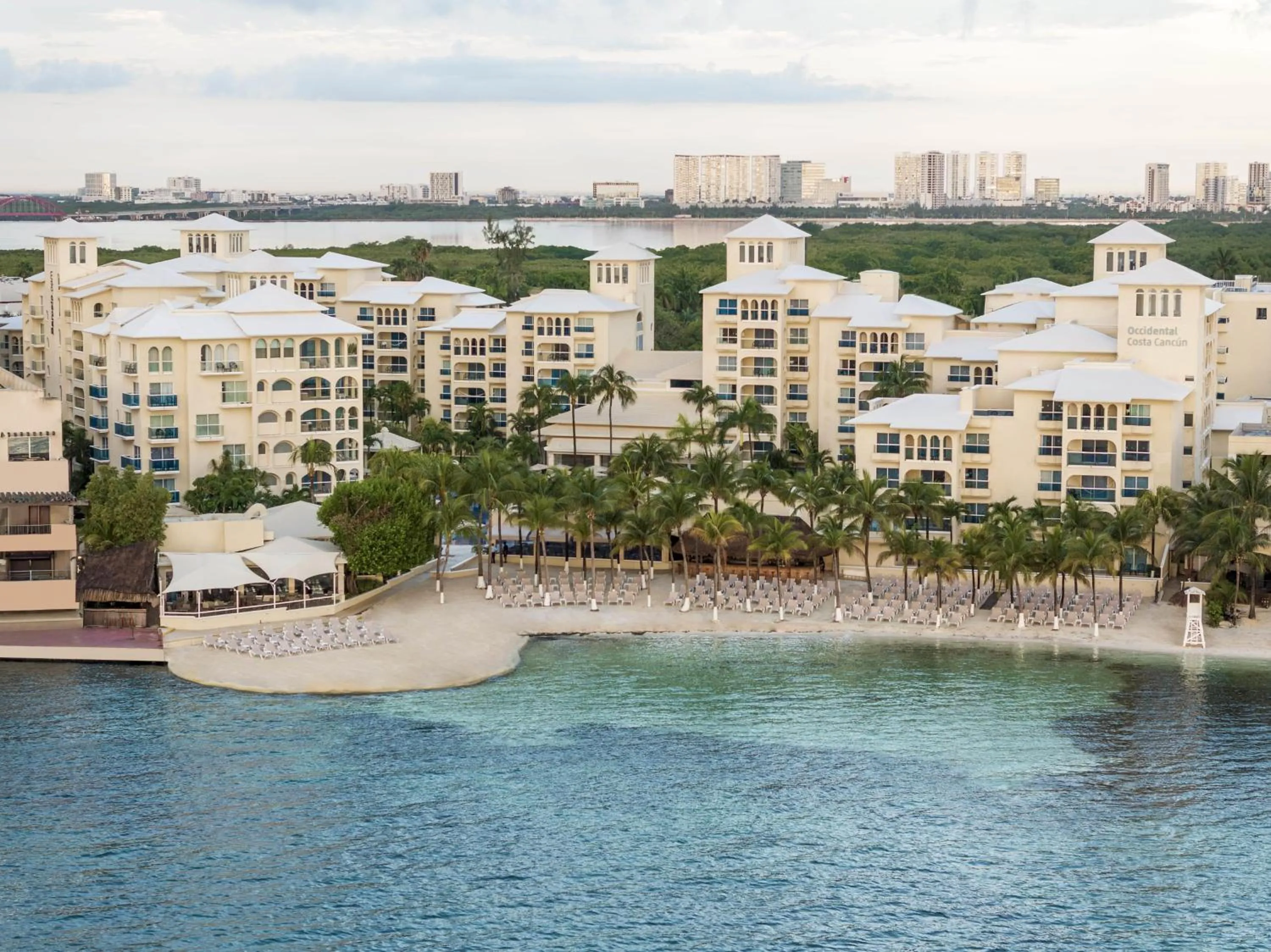 Beach in Occidental Costa Cancún - All Inclusive