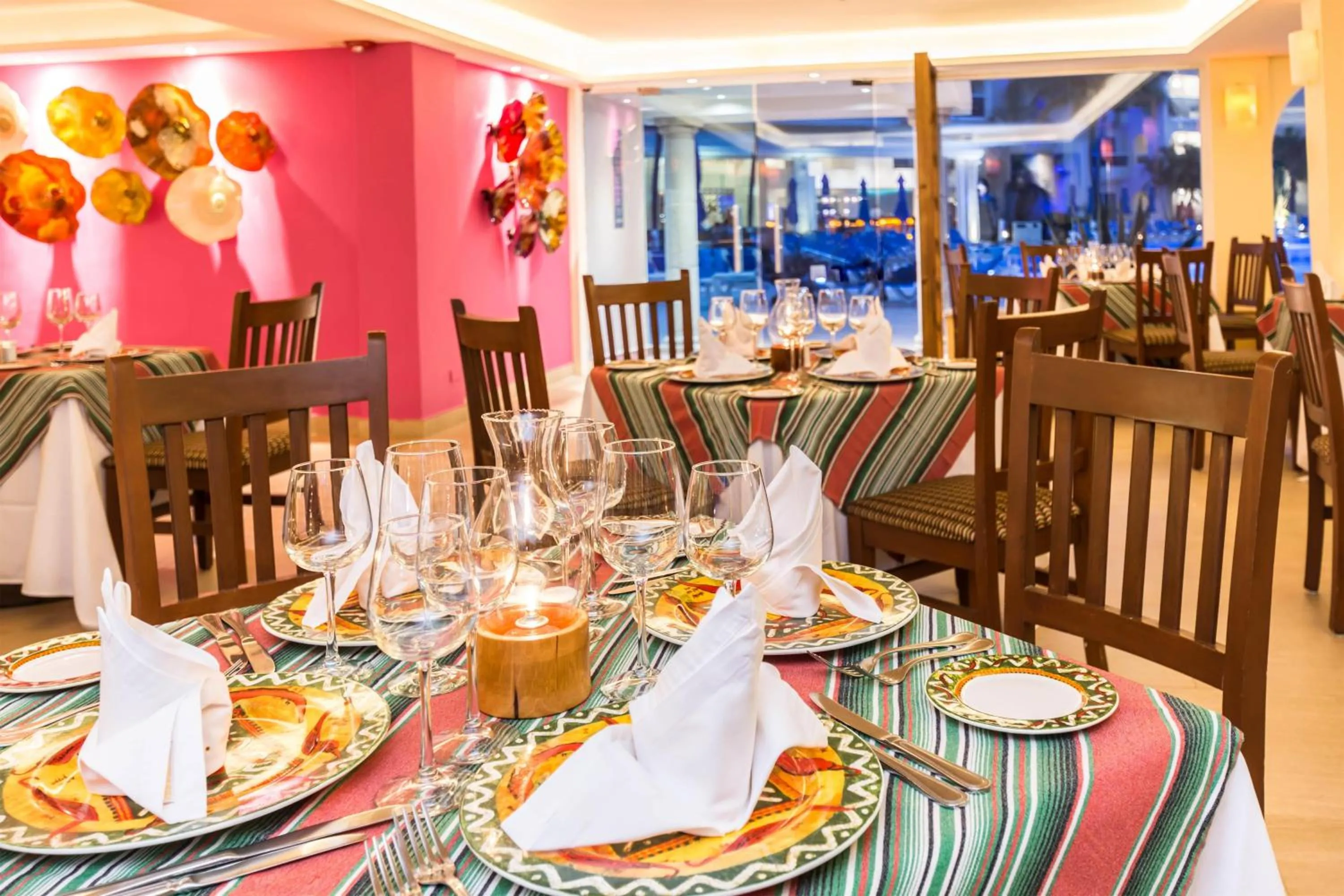 Restaurant/places to eat in Occidental Costa Cancún - All Inclusive