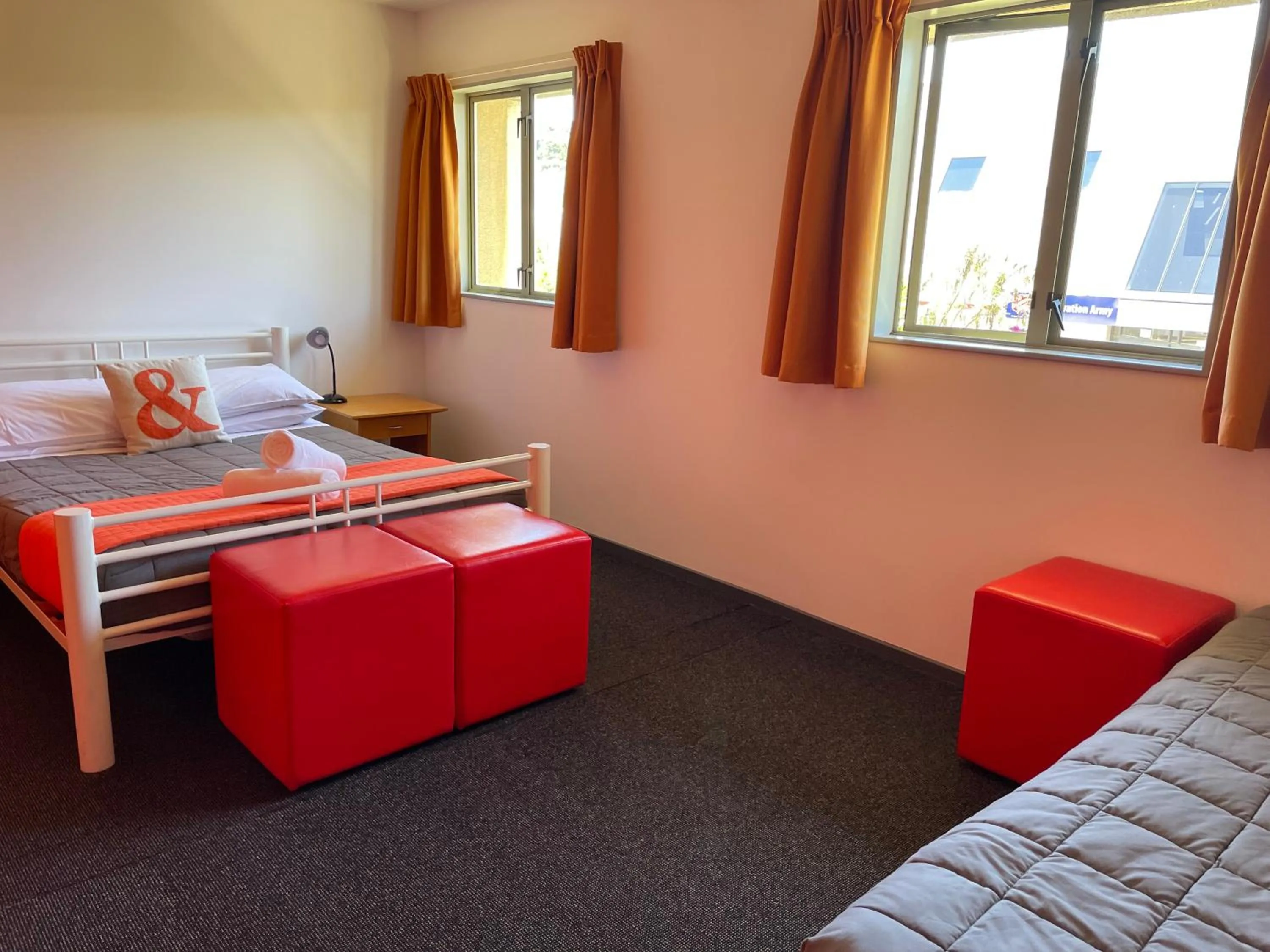 Photo of the whole room, Bed in YHA Nelson