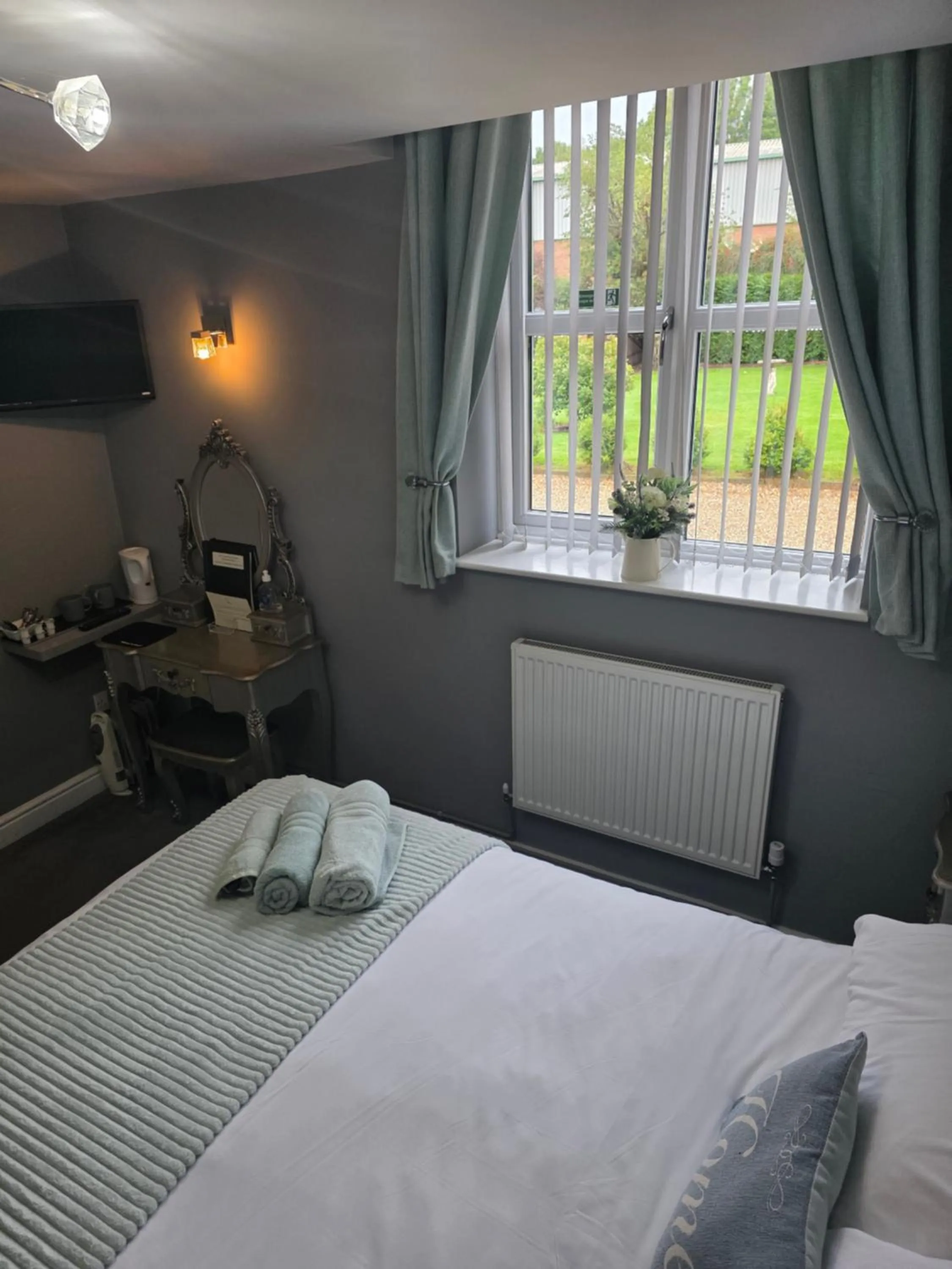 Bed in Chatterley House