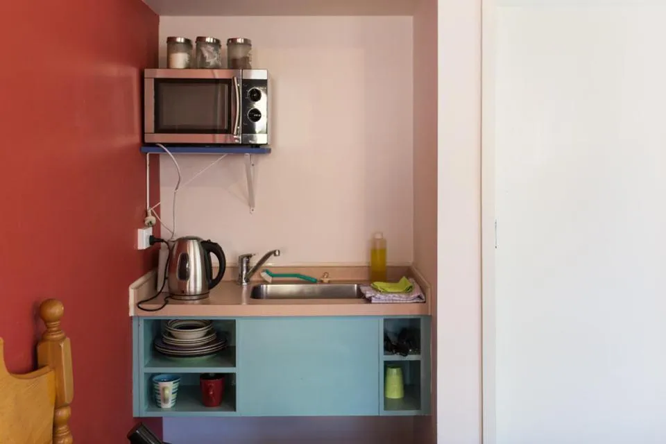 Sequoia Lodge Backpackers