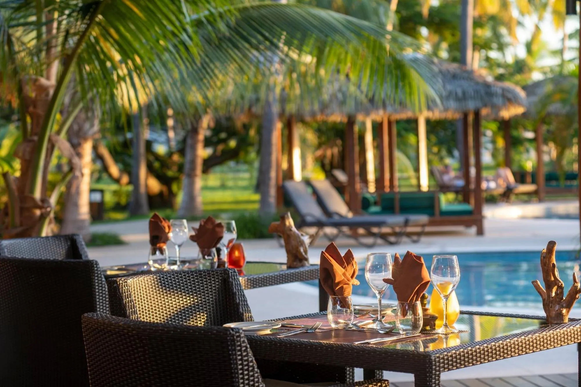 Restaurant/places to eat in Lomani Island Resort & Spa