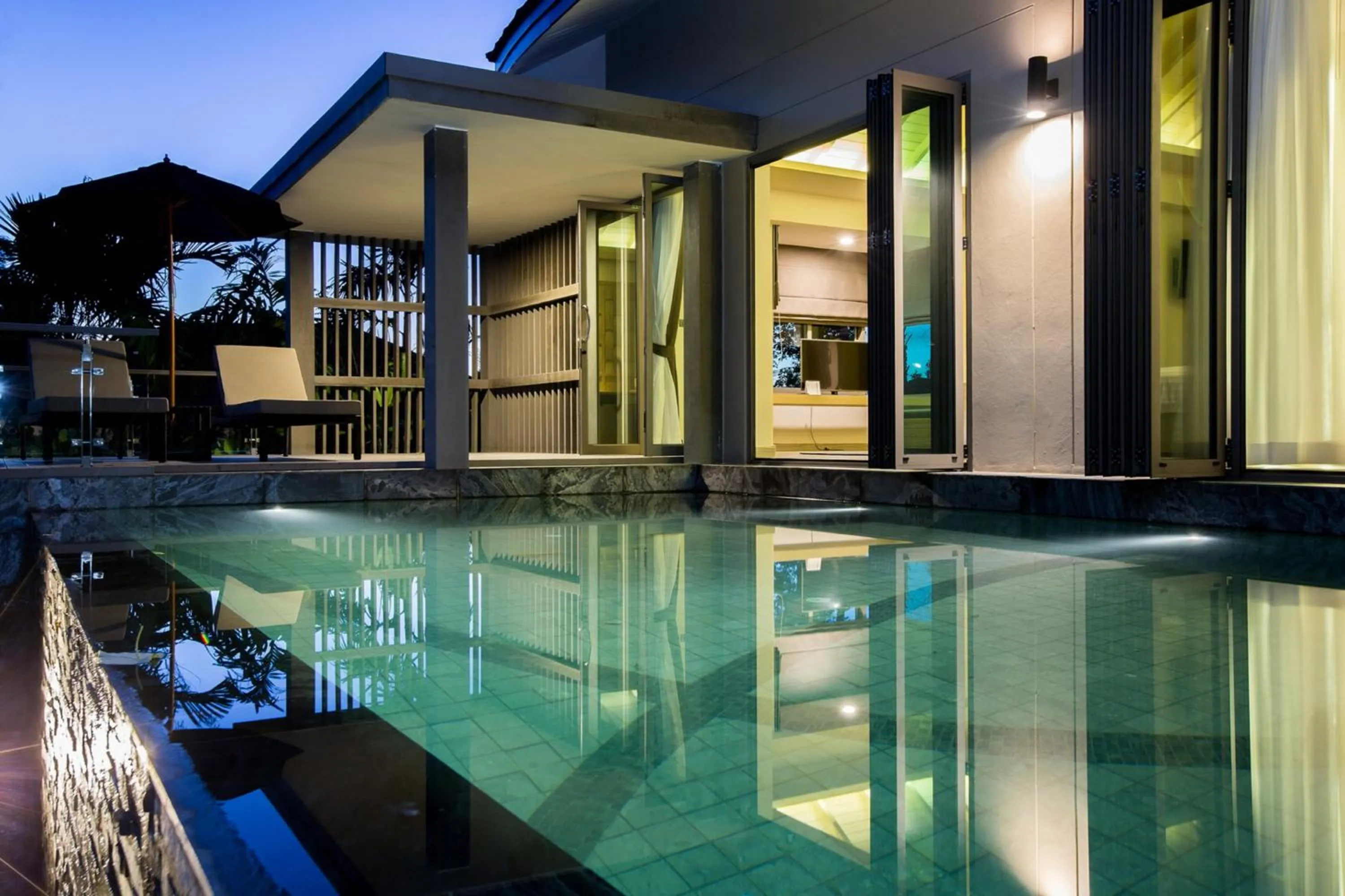 Mandarava Resort and Spa, Karon Beach